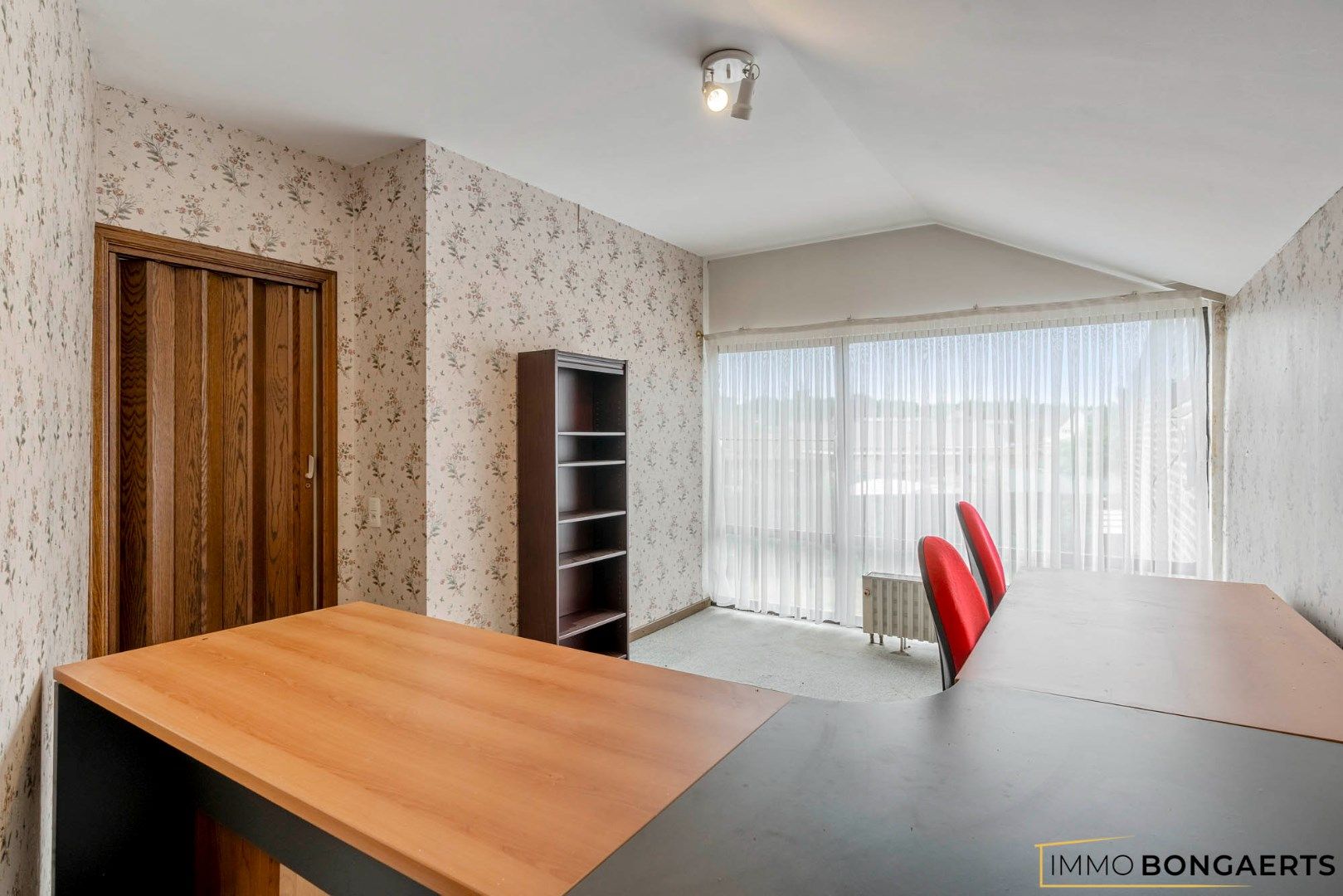 Ruime woning met vier slaapkamers  foto 18