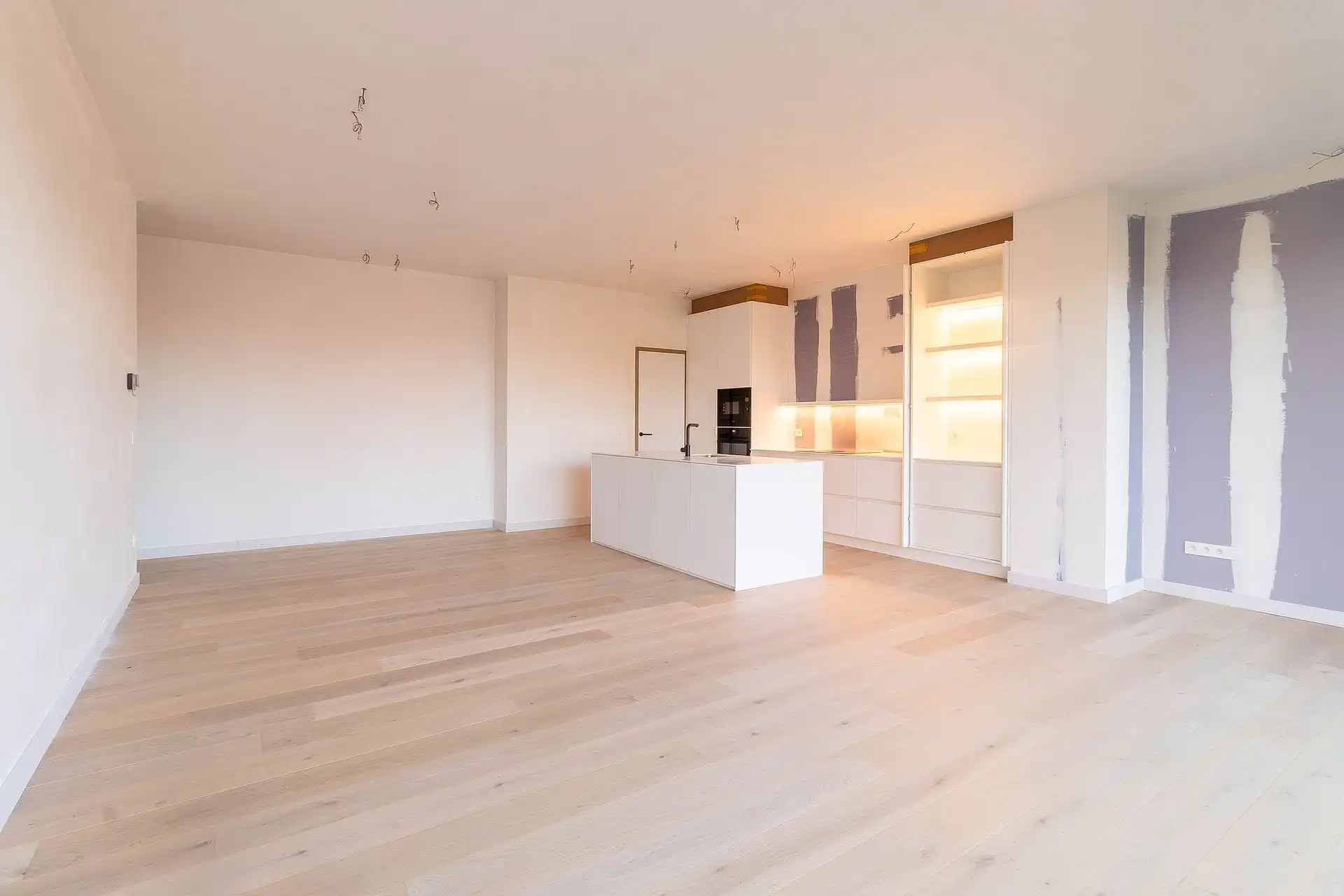 Hoogwaardig afgewerkt gelijkvloersappartement met tuin foto 4