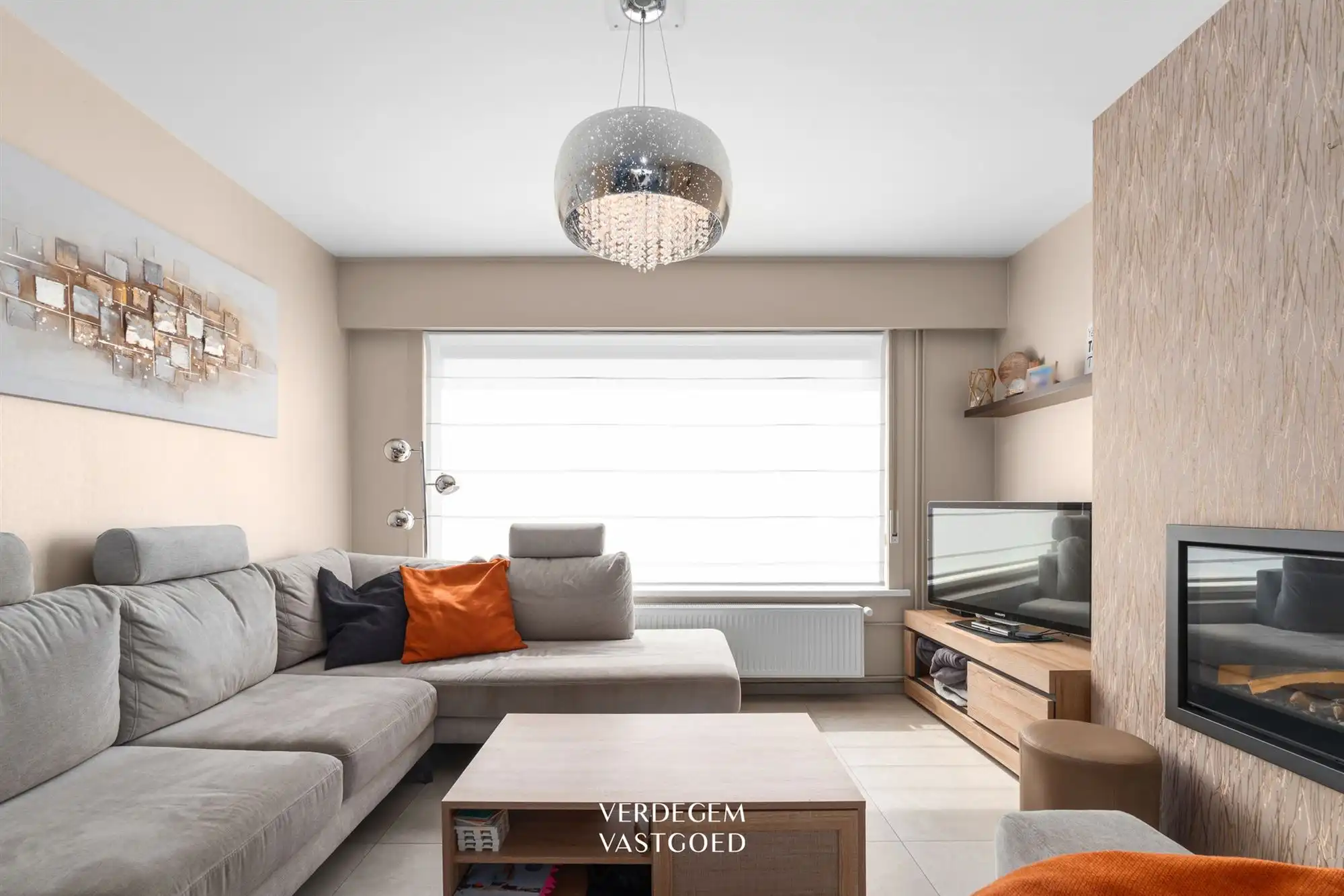 Knappe familiewoning met 4 slaapkamers, garage en geniettuin foto 5