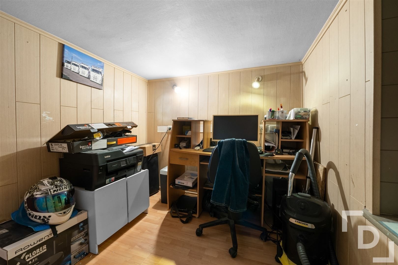 Gezinswoning met ruime tuin in hartje Krombeke! foto 13