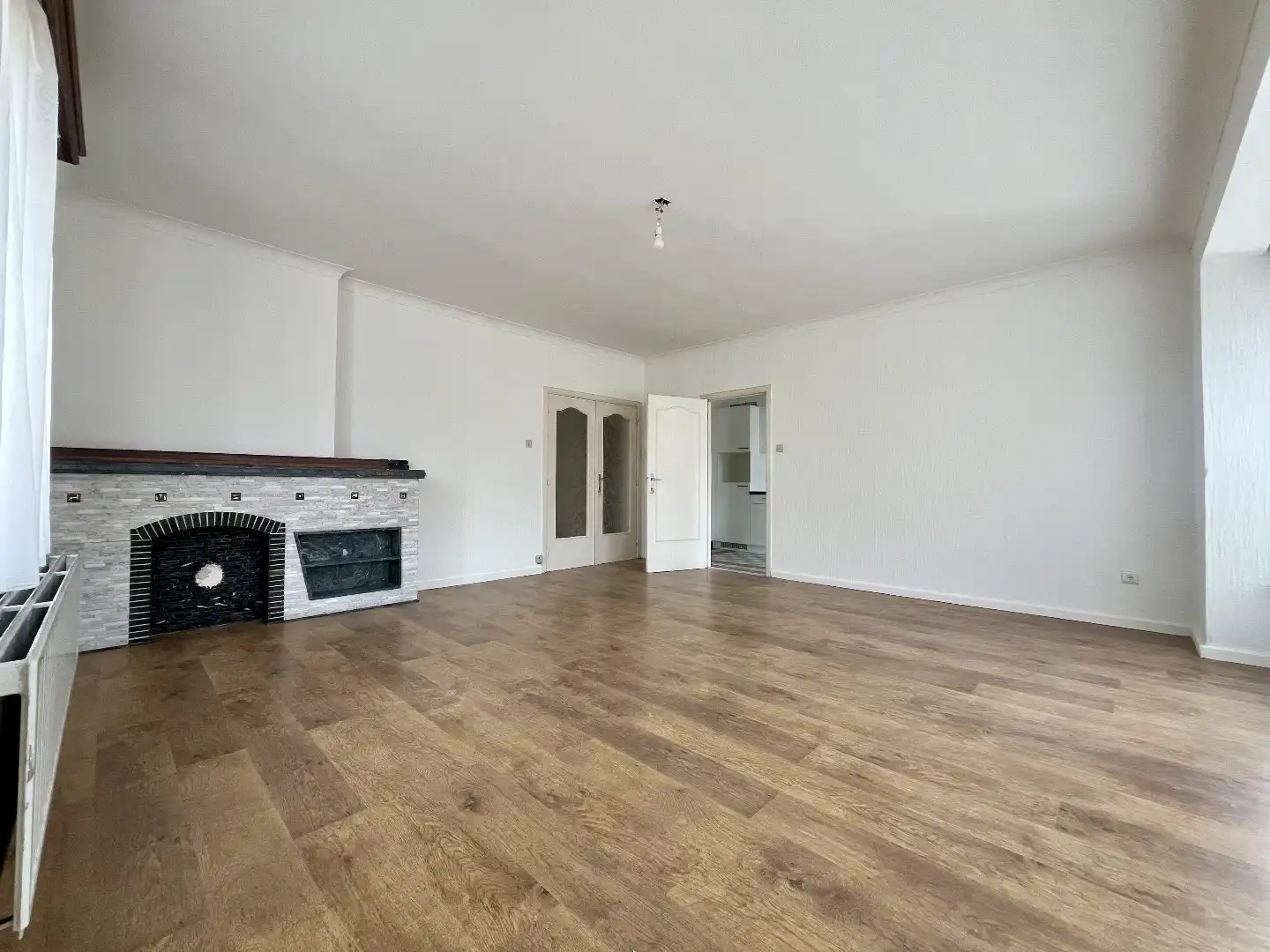 Betaalbaar appartement met twee slaapkamers, kelder en standplaats in hartje Bilzen foto 5