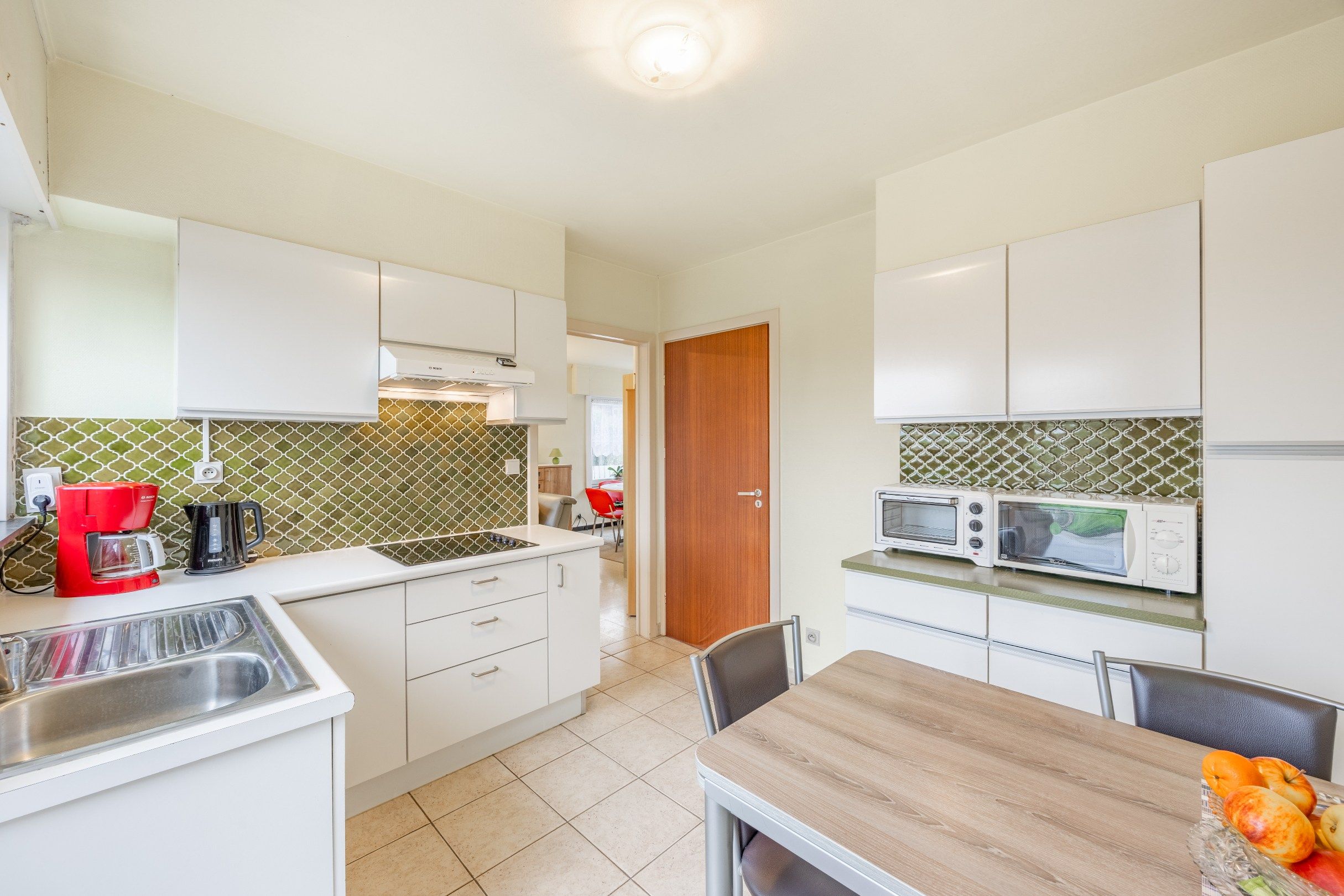 KLOEKE HOB MET DUBBELE GARAGE EN VERZICHT foto 6