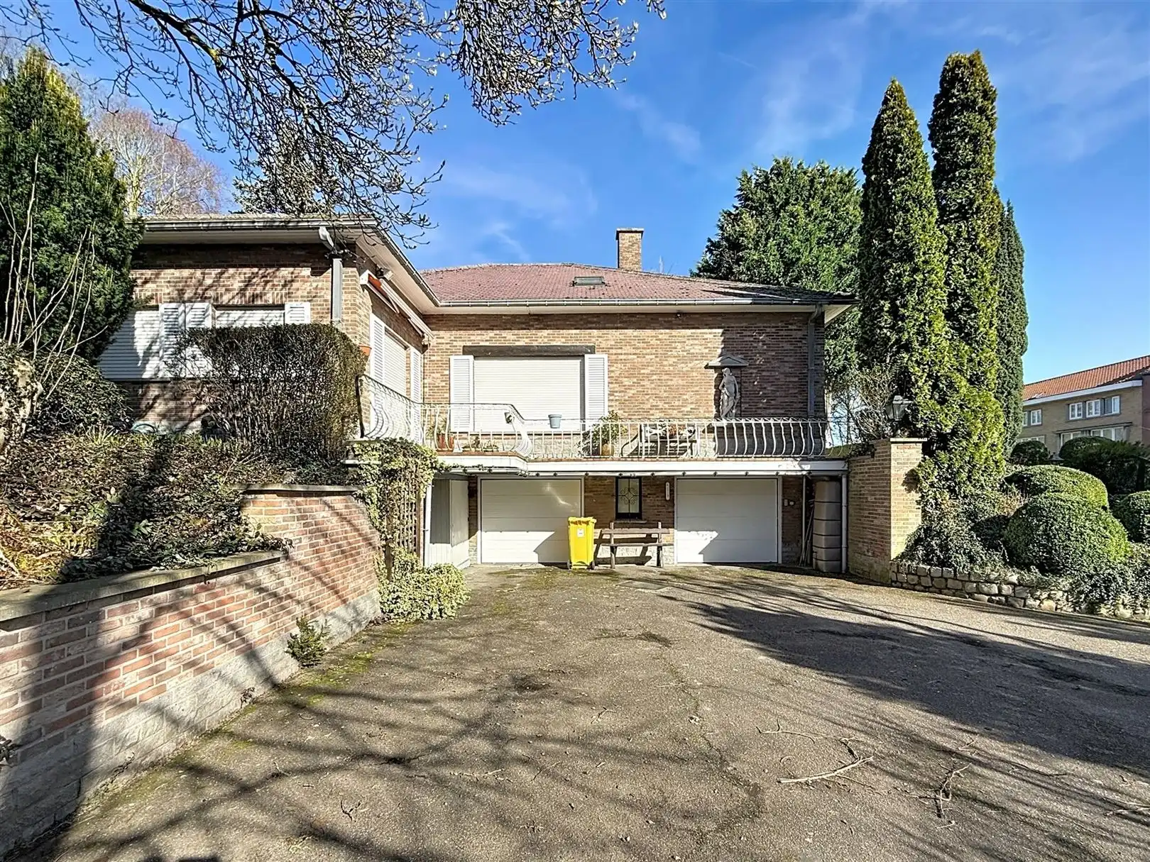 Op te frissen villa, 3/4 slpks + zolder, tuin en garages foto 34