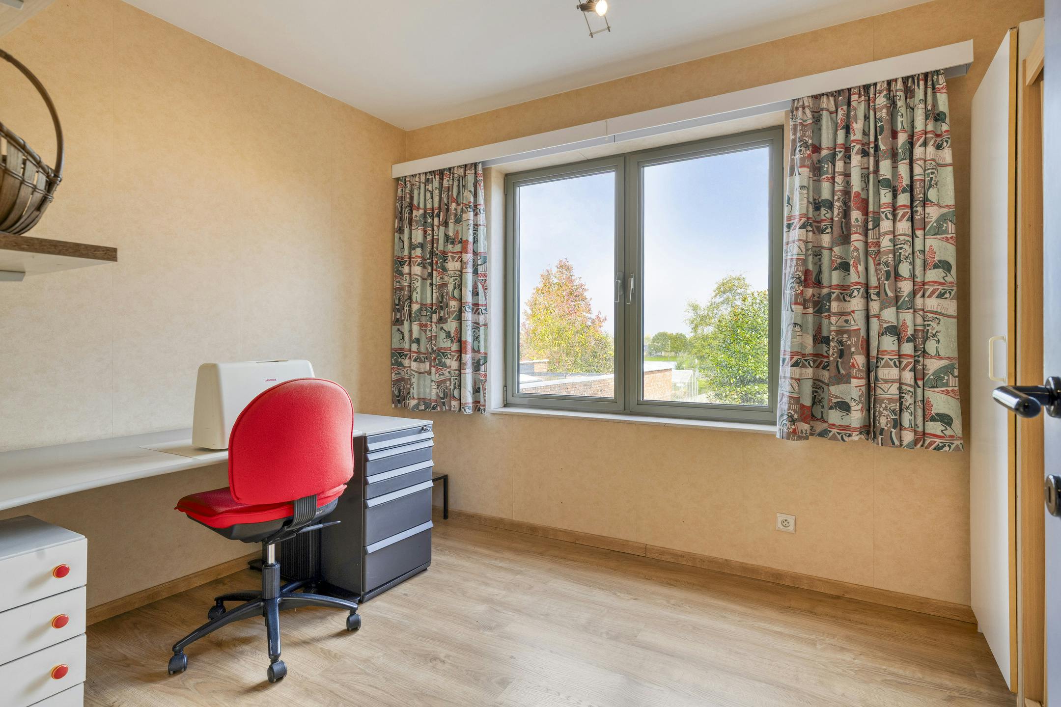 Ruim huis met 5/6 slaapkamers, garage en tuin in Boom foto 20