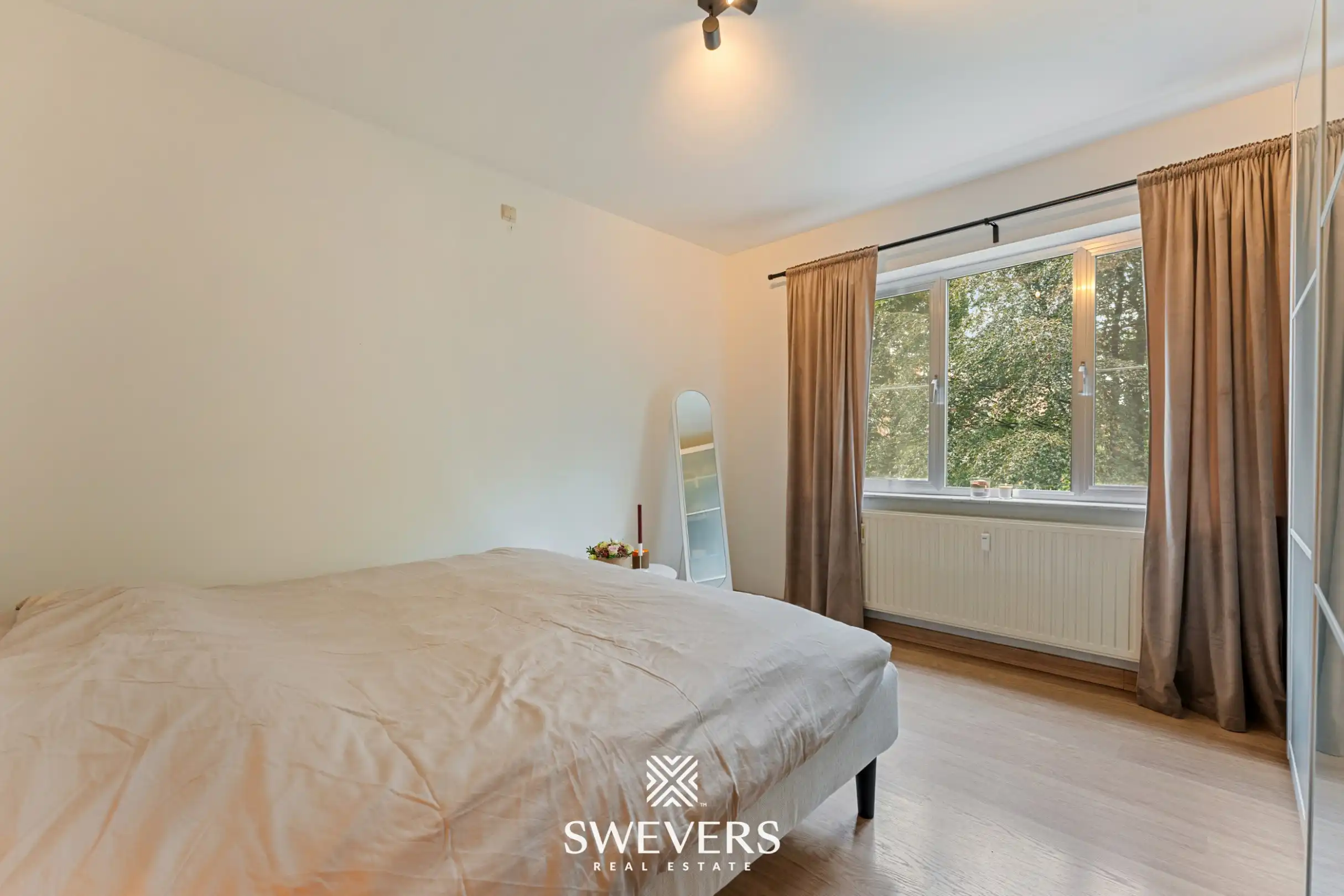 Gerenoveerd 2 slaapkamer-appartement (98m2) vlakbij centrum Hasselt (EPC B) foto 15
