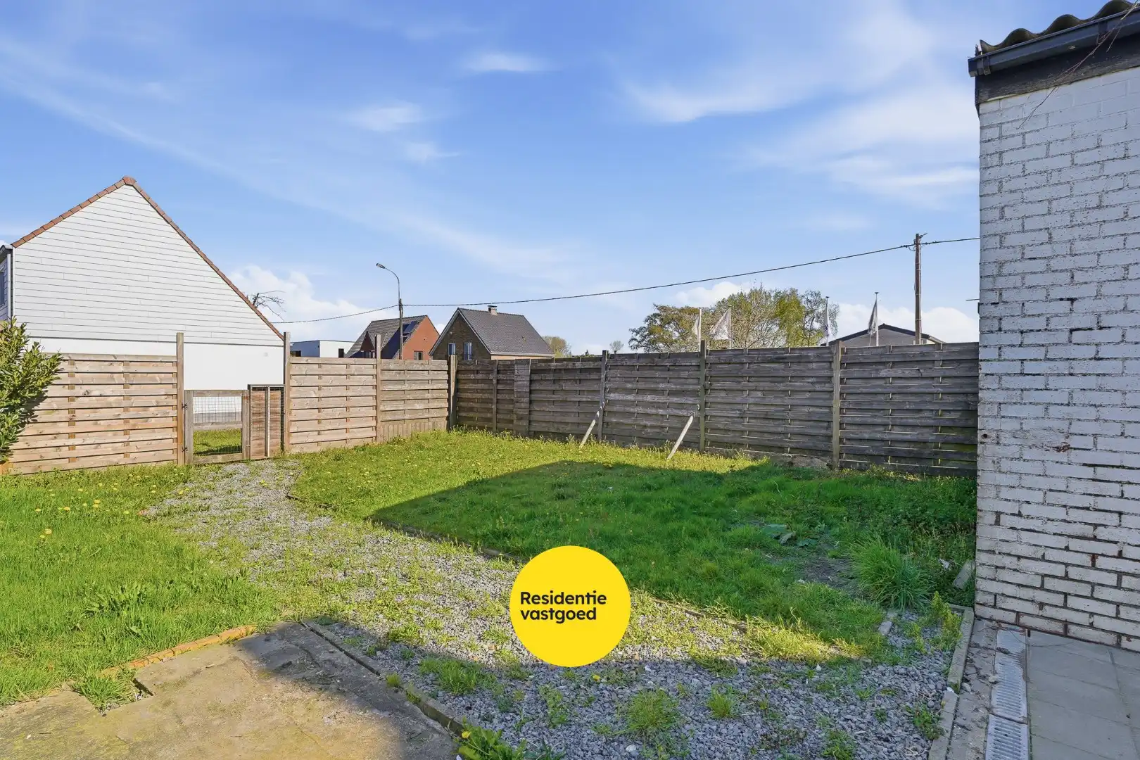 Te renoveren hoekwoning met 3 slaapkamers, tuin en centrale ligging in Ichtegem foto 19