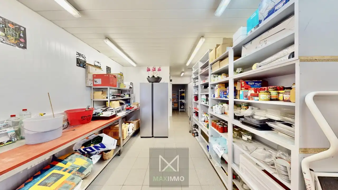 Handelspand met ruime woonst, stadstuin & dubbele garage in Rekkem foto 21