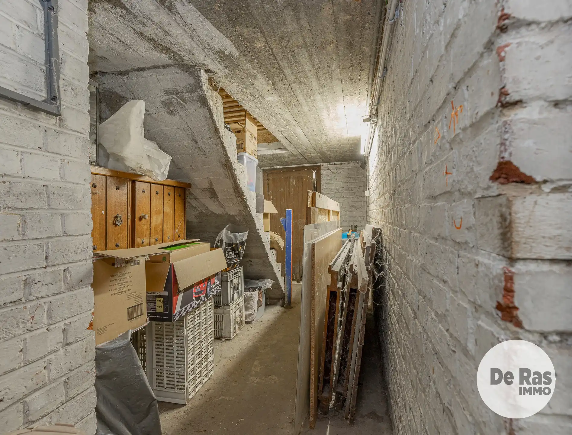 LEDE - Te renoveren woning met 4 slaapkamers nabij centrum foto 21