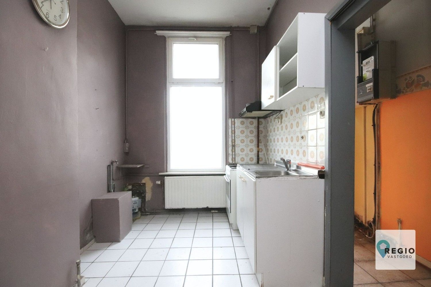 Te renoveren woning te Gentbrugge, Sas- en Bassijnwijk. foto 6