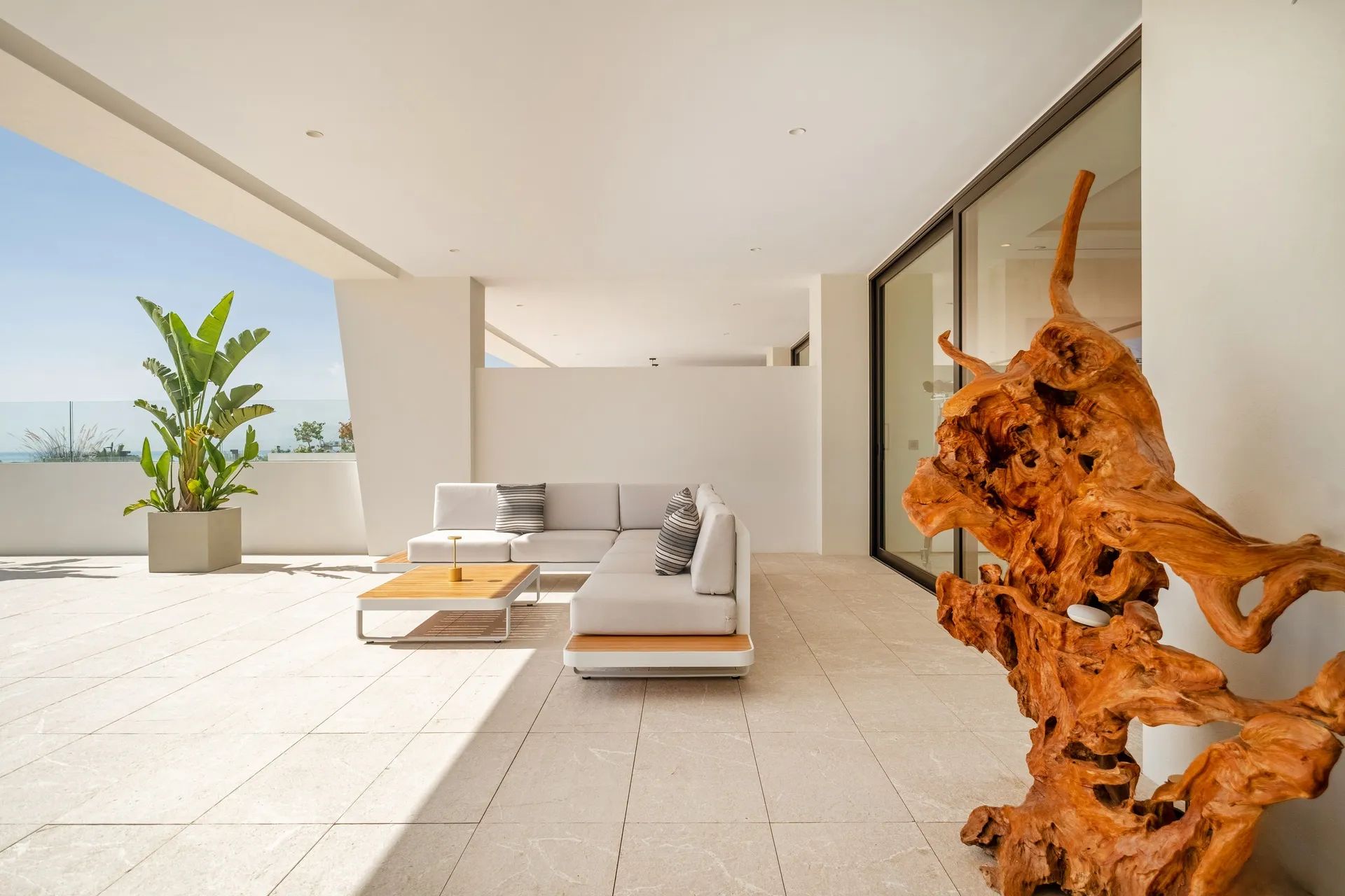 Beleef ultieme luxe op de Golden Mile van Marbella: jouw exclusieve droomwoning op een toplocatie! foto 18