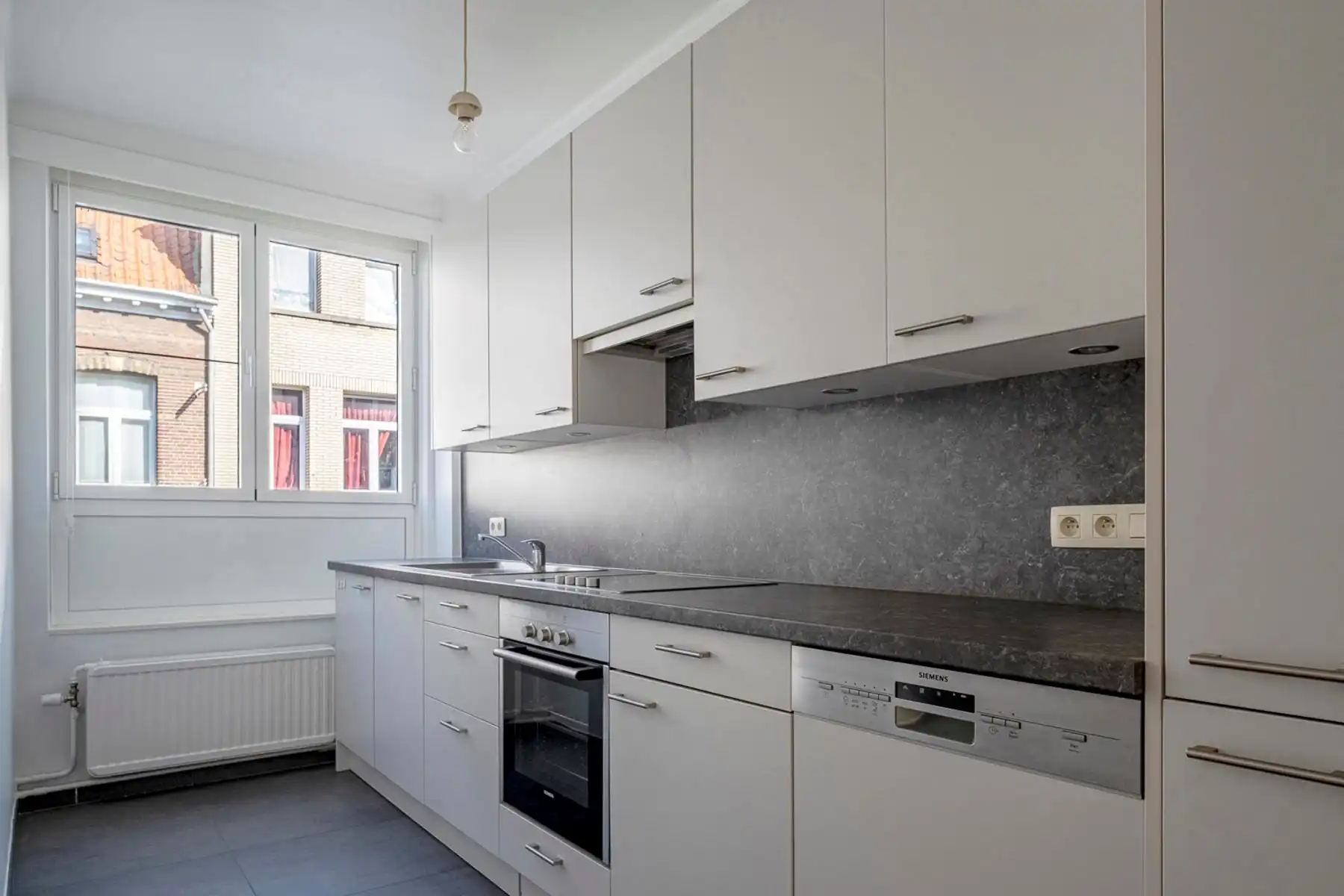 Ruim appartement met 2 slk, centrum Hoboken foto 5