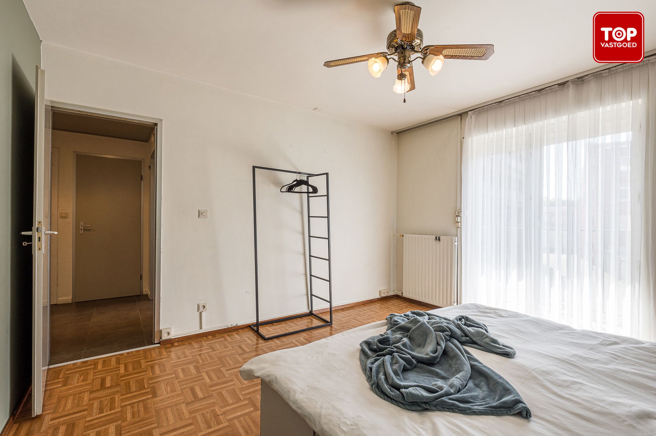 Instapklaar appartement met 2 slaapkamers, 2 terrassen en garage foto 11