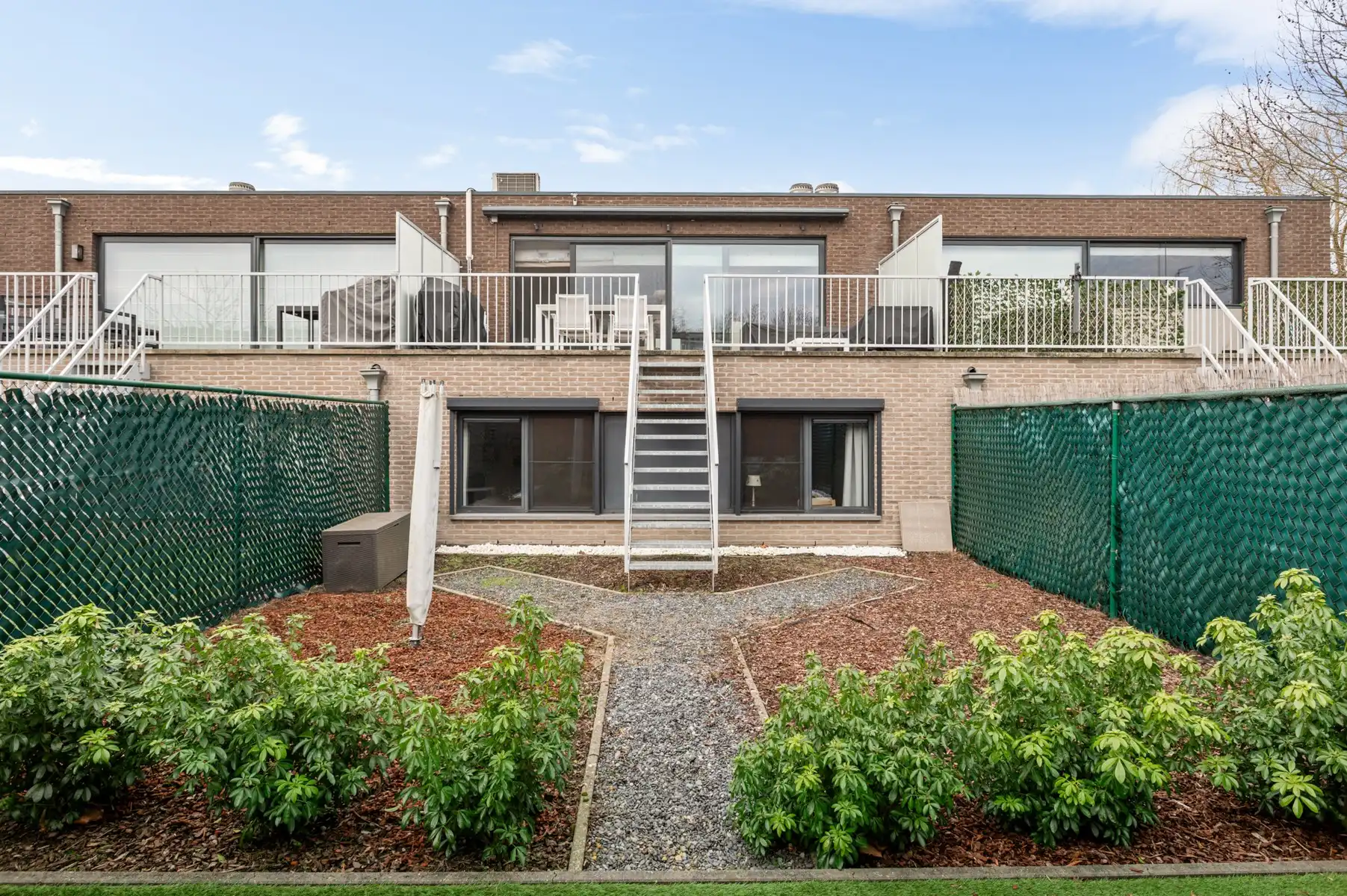 Energiezuinig en instapklaar wonen op uitstekende ligging foto 14