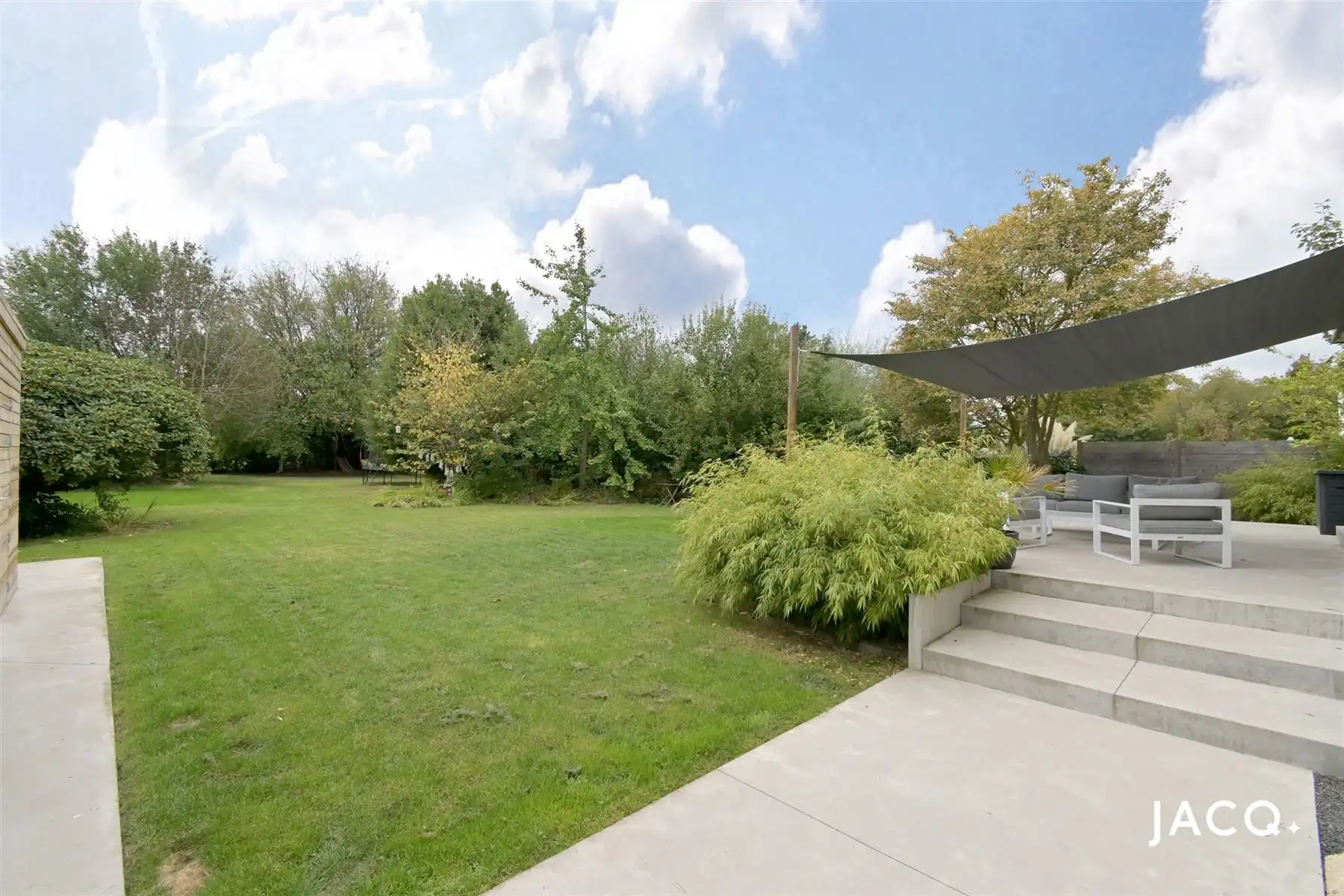 Charmante villa met 4 à 5 slpk's op een perceel van 1592m²! foto 24
