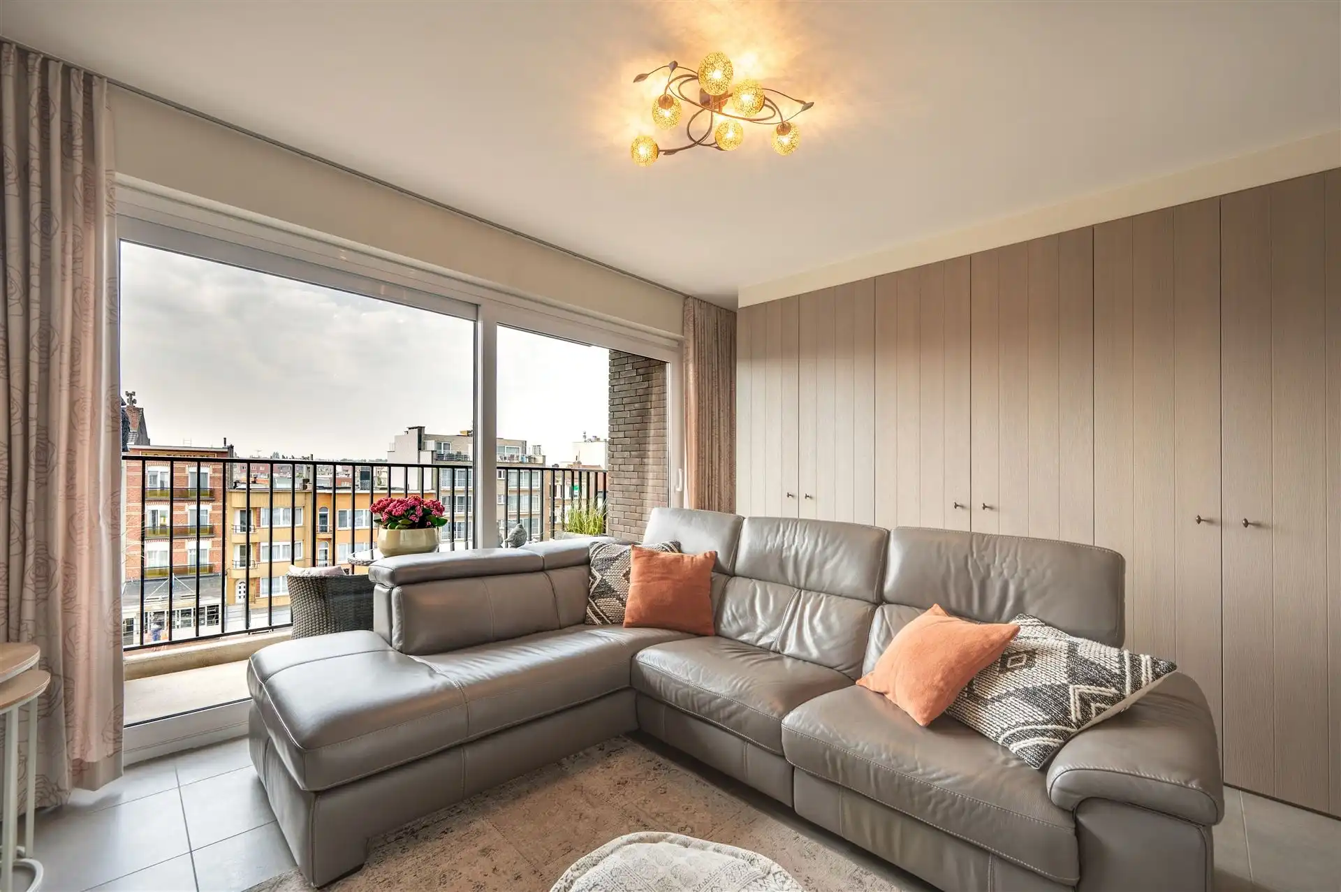 Prachtig duplex appartement nabij Zeedijk foto 2