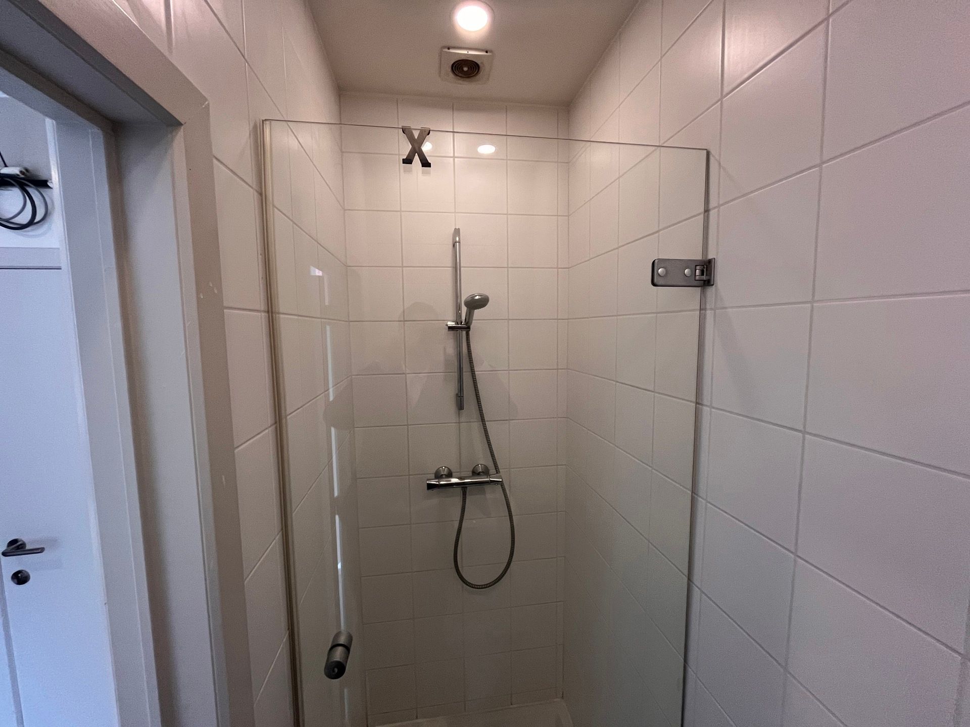 Instapklare studentenkamer met eigen badkamer en goede ligging foto 4