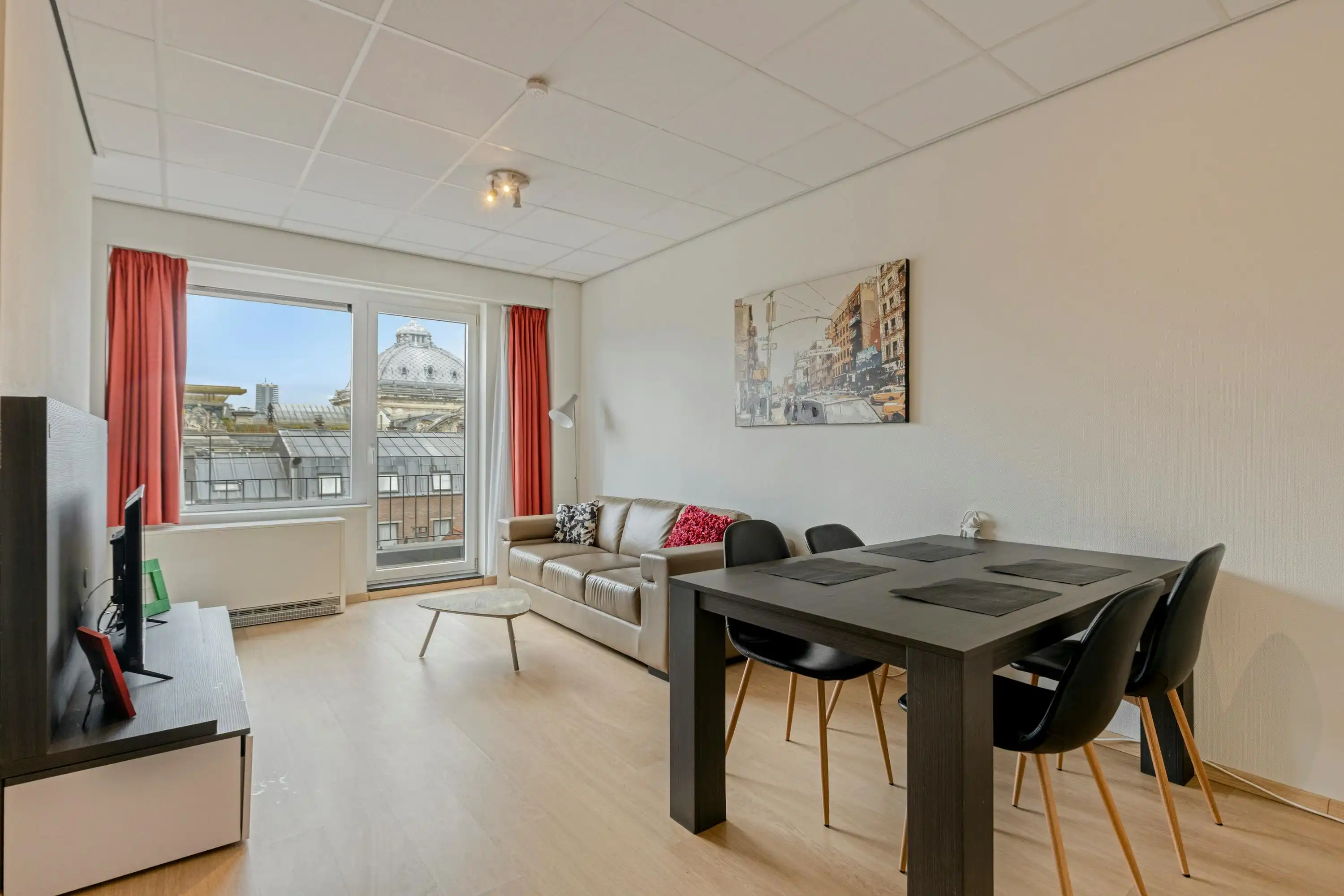 Lichtrijke Studio te Koop in Hartje Brussel foto 10