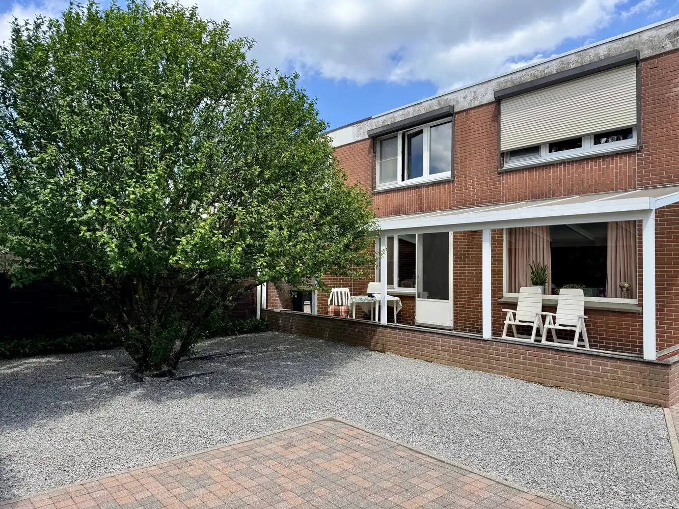 Ruime woning met aangename buitenruimte (H.O.B.) foto 14