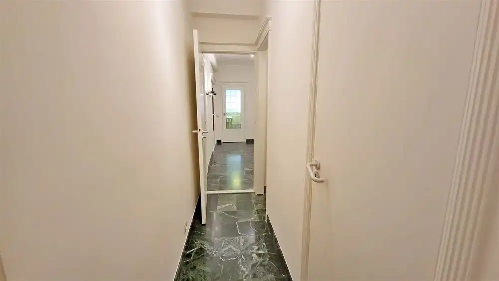 Ruim 4 slpkr- appartement + terras | Haringrodewijk  foto 13