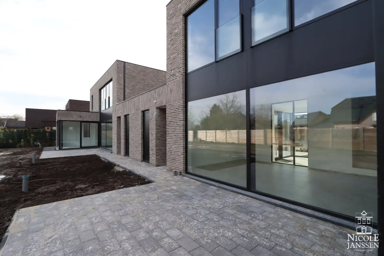 Trendy energiezuinige nieuwbouwwoning van 166m² (excl. gegoten kelder) foto 19