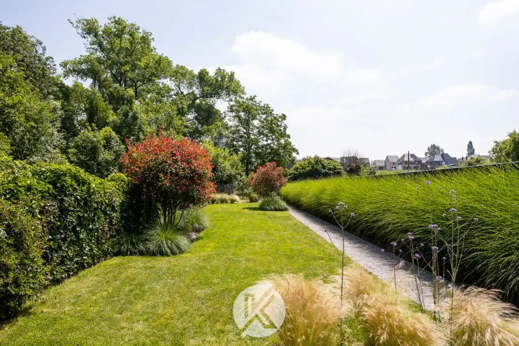 Smaakvol gerenoveerde woning nabij het centrum foto 27