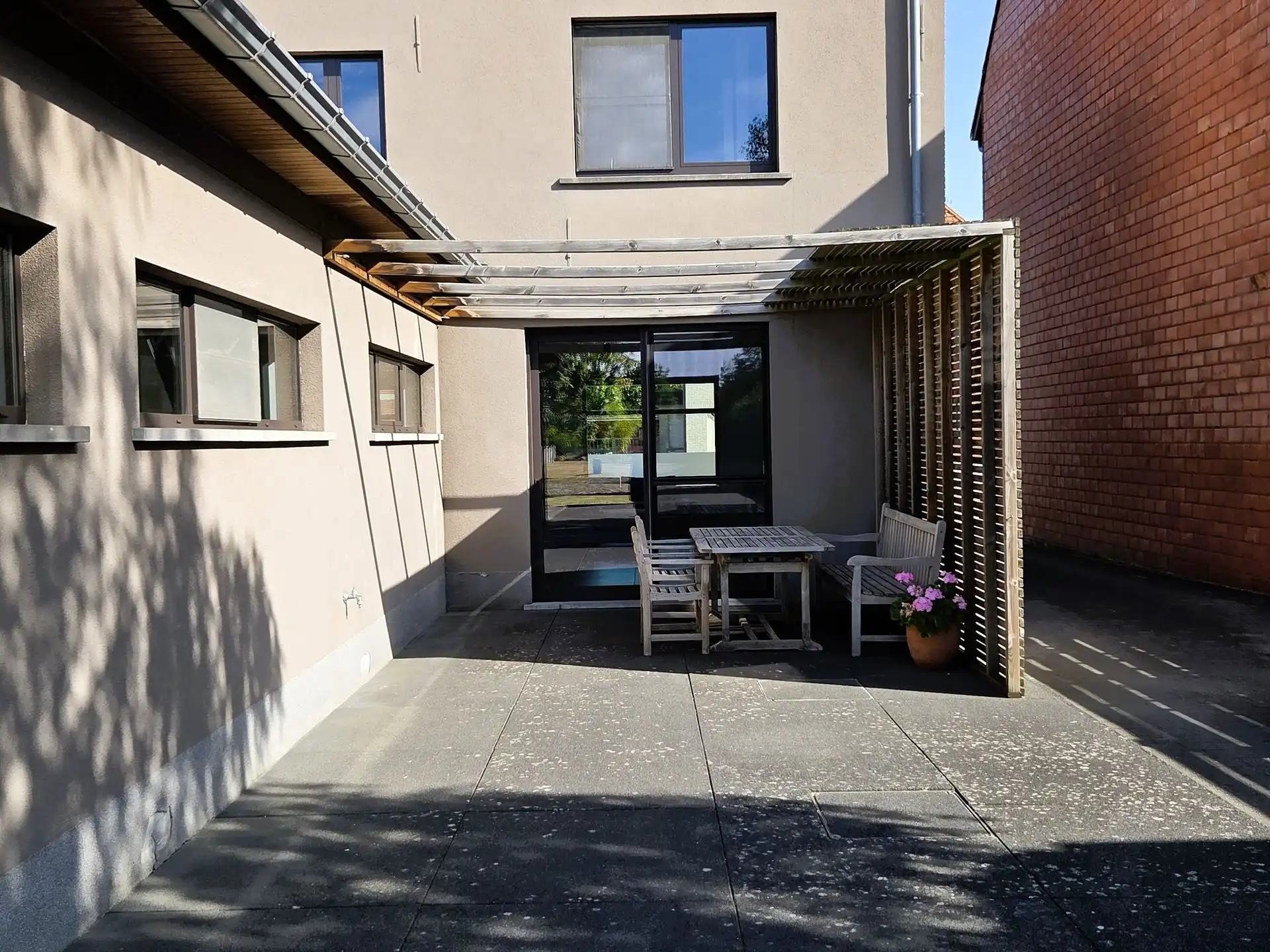 Charmante instapklare woning met zuidgerichte tuin op 1160 m² foto 17