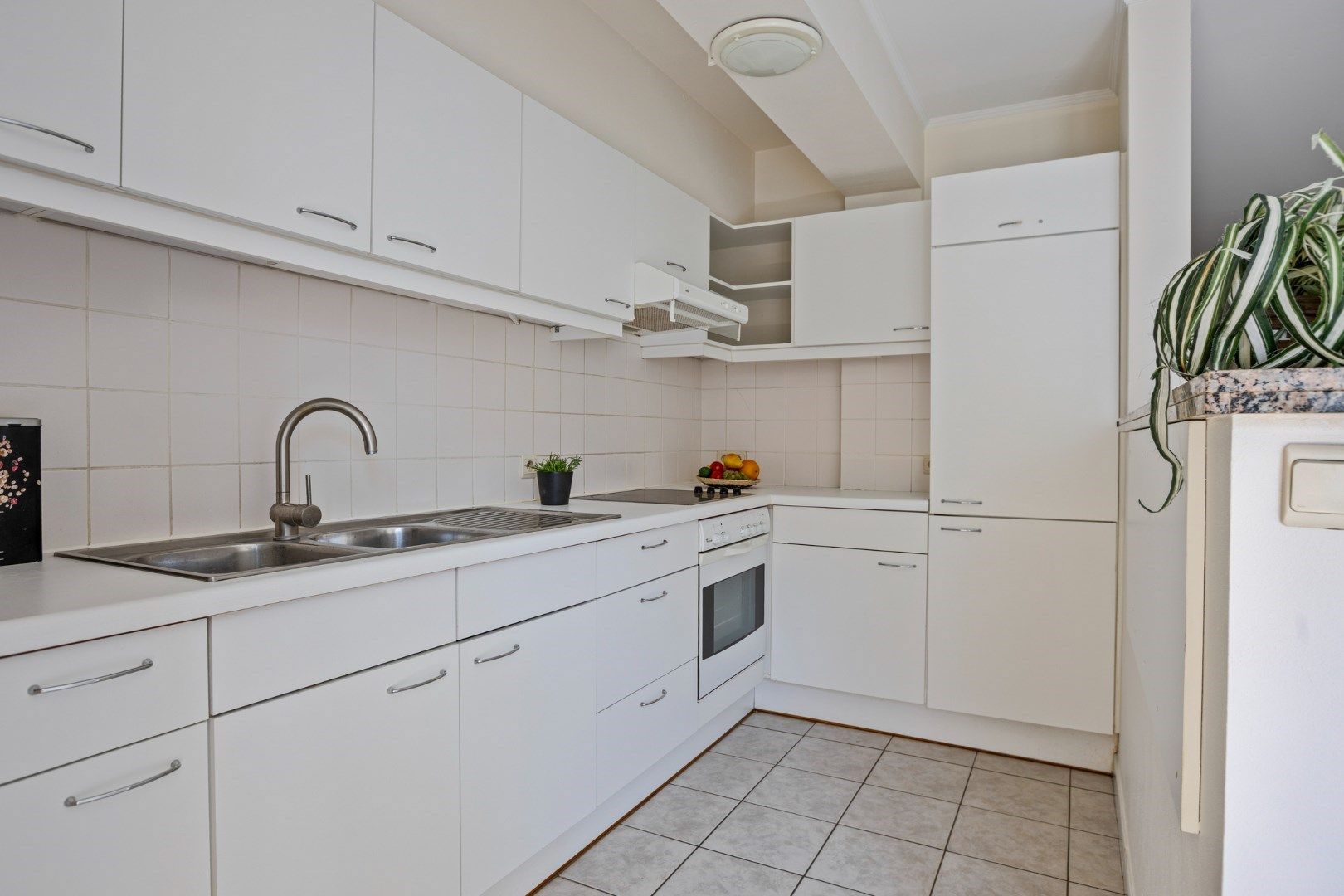 Mooi 2-slaapkamerappartement in hartje Menen! foto 7