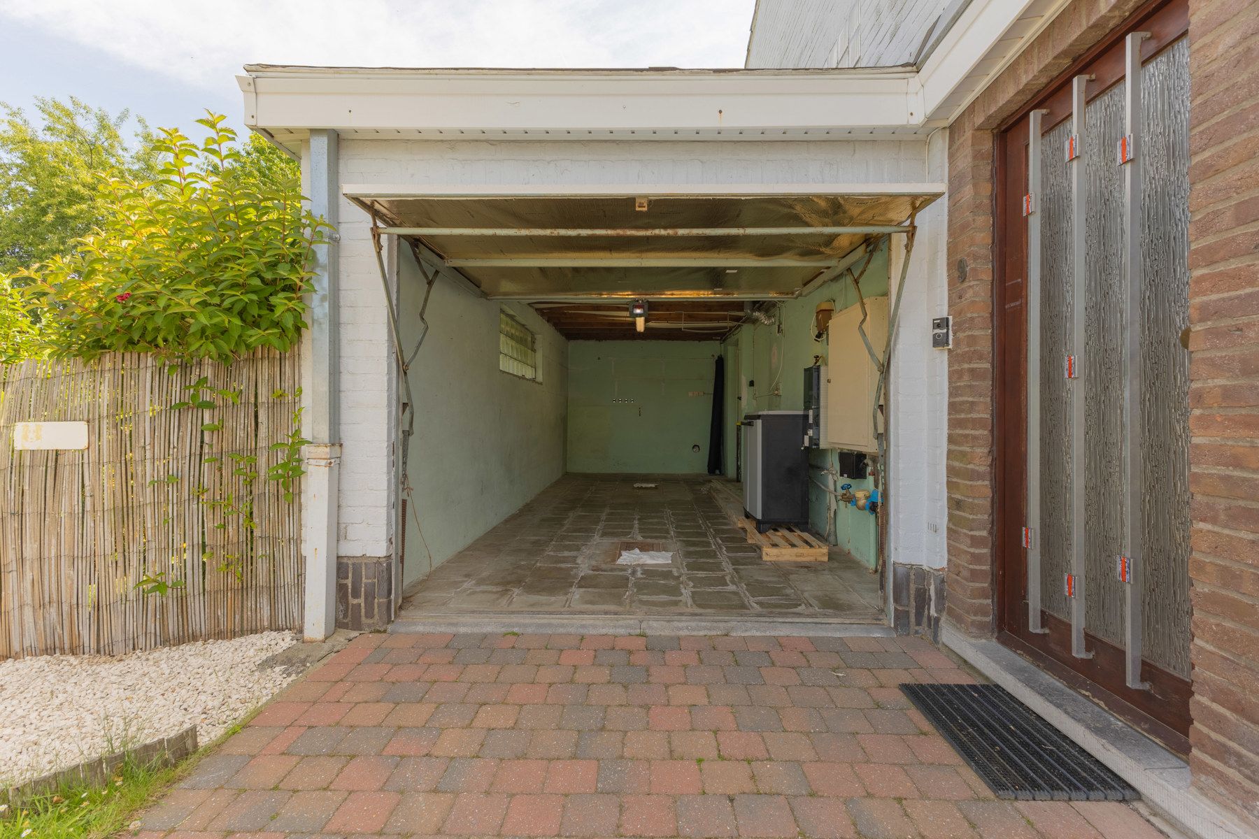 Rustig gelegen woning met 3 slaapkamers en tuin foto 16