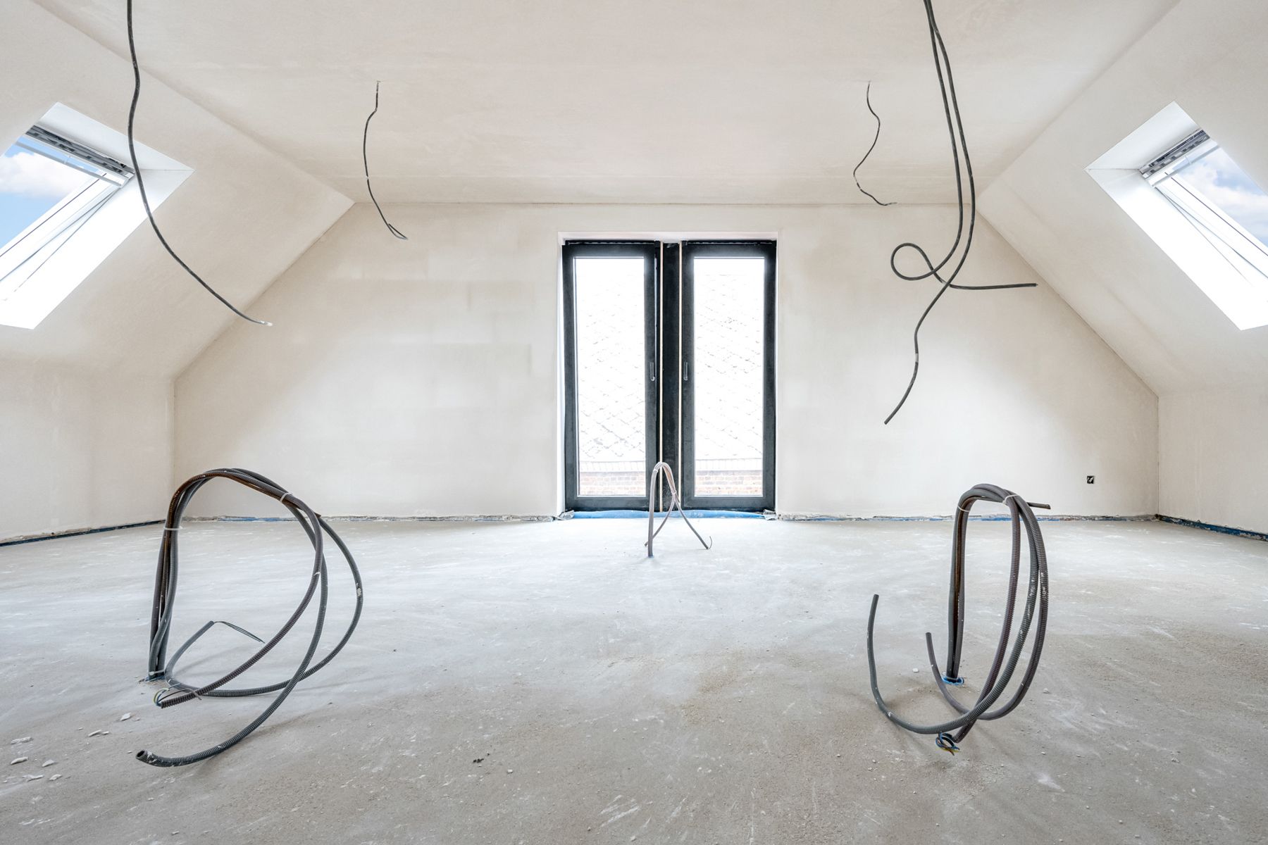 Riante eigendom met 4 slaapkamers en 2 badkamers foto 17