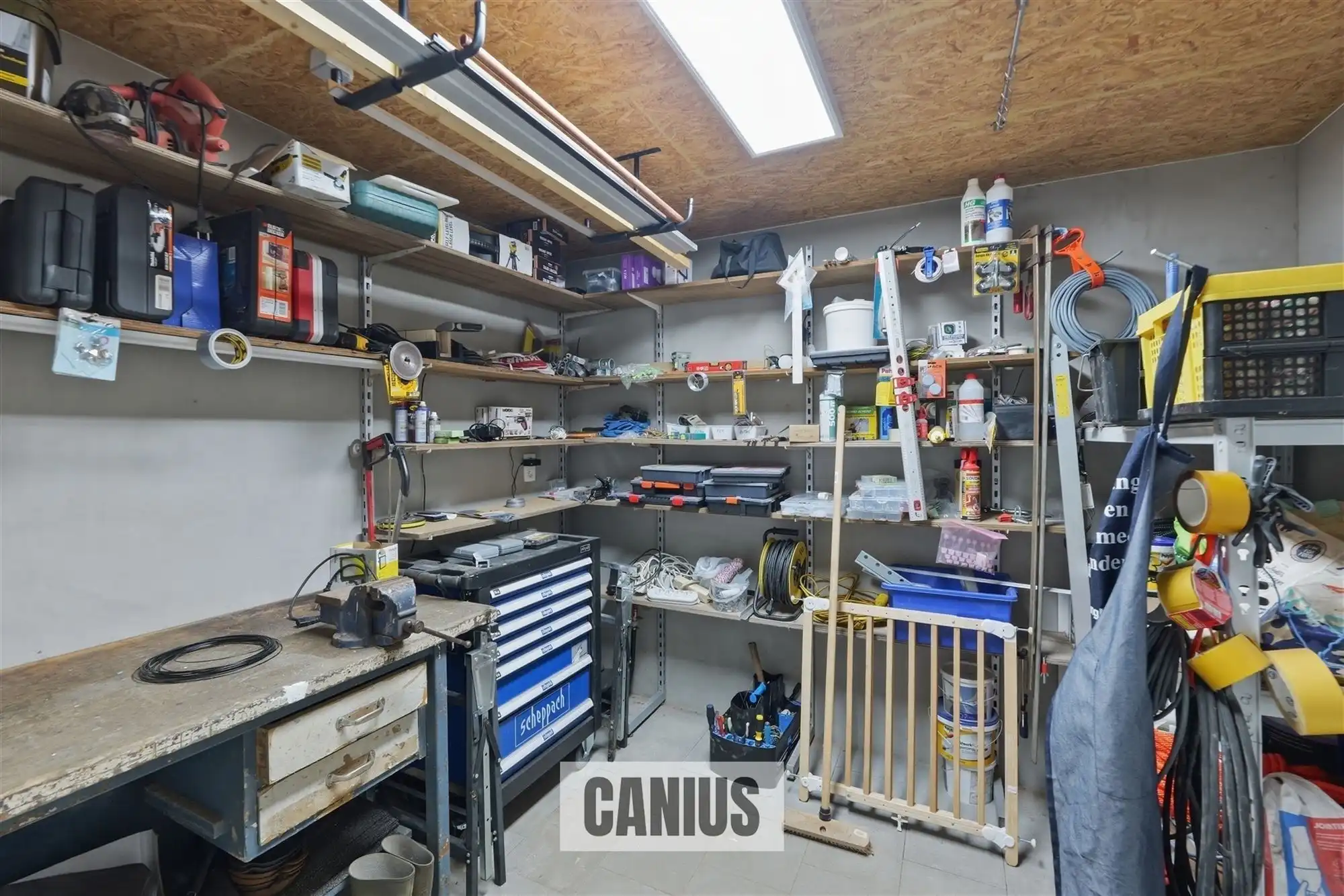 STIJLVOLLE HALFOPEN BEBOUWING MET DRIE SLAAPKAMERS EN LIFT foto 28