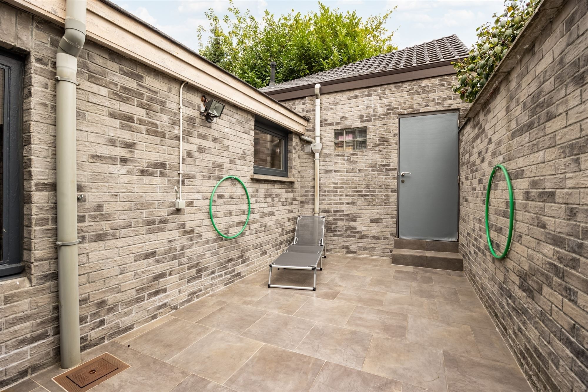 Volledig instapklaar huis met twee slaapkamers foto 17