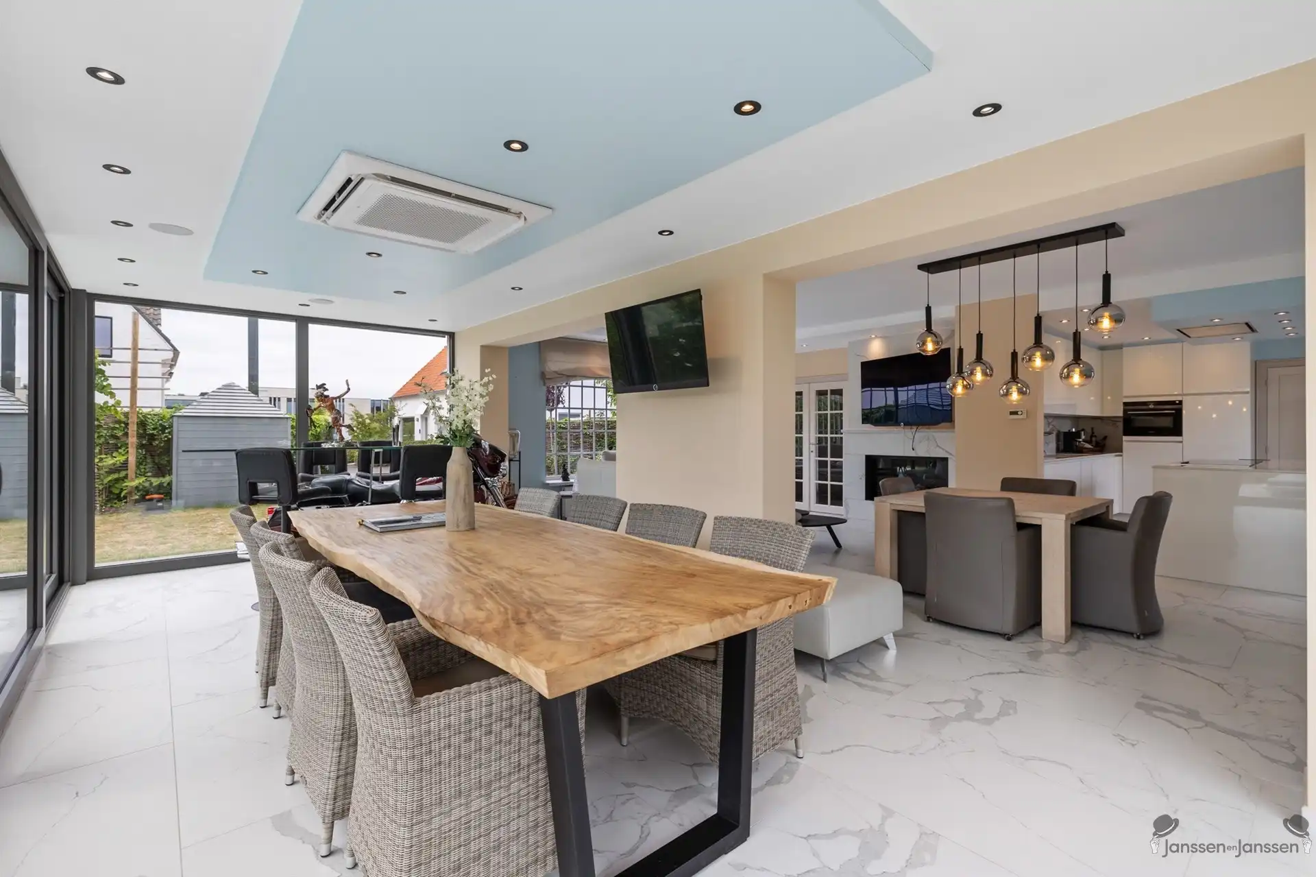 Stijlvolle villa met zwembad op topligging in Knokke-Heist foto 23