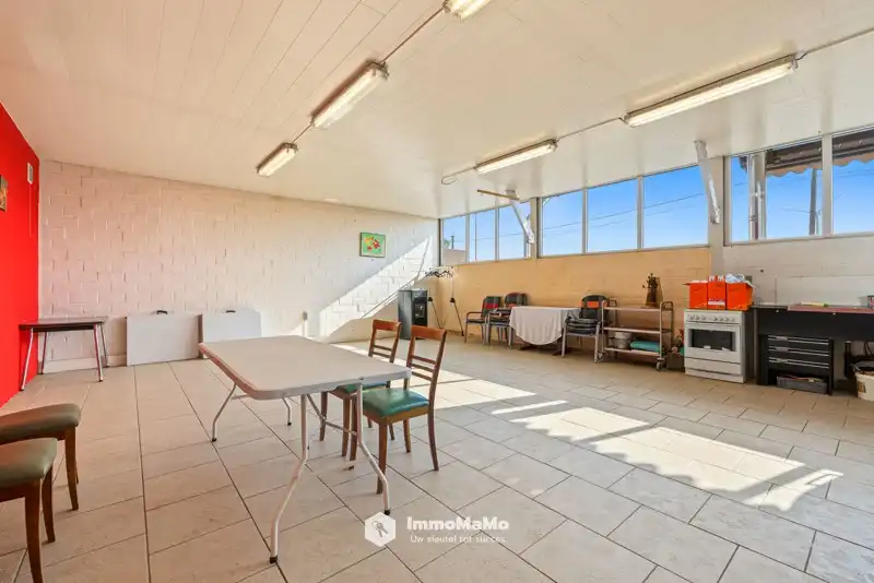 WONING MET 3 SLAAPKAMERS EN RUIME LOODS TE KOOP IN EVERGEM foto 25