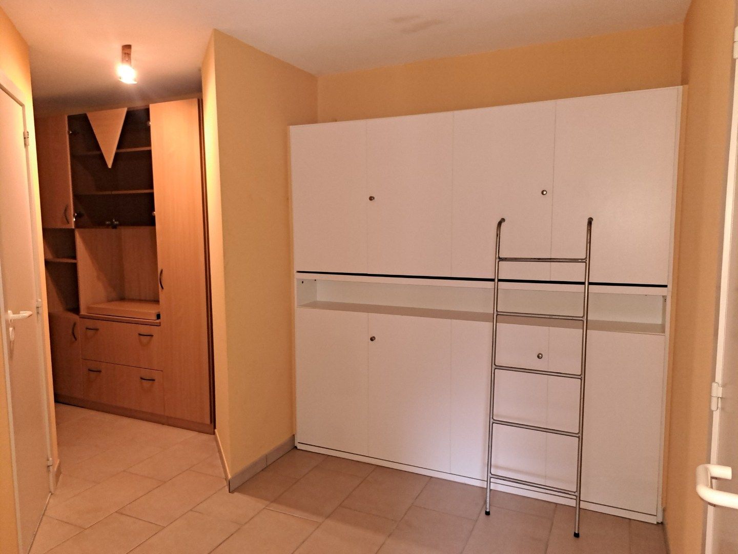 MODERN ZONGERICHT  1 SLAAPKAMERAPPARTEMENT  OP WANDELAFSTAND VAN HET STRAND foto 7