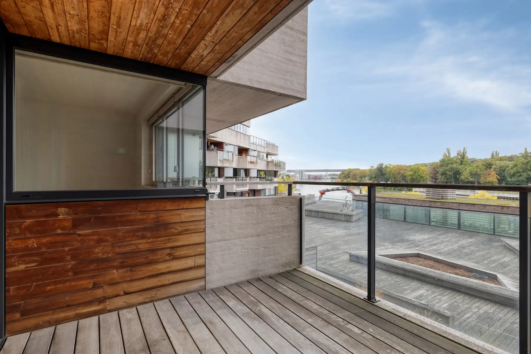 3 slaapkamer, 2 badkamer appartement met terras en parkings foto 9