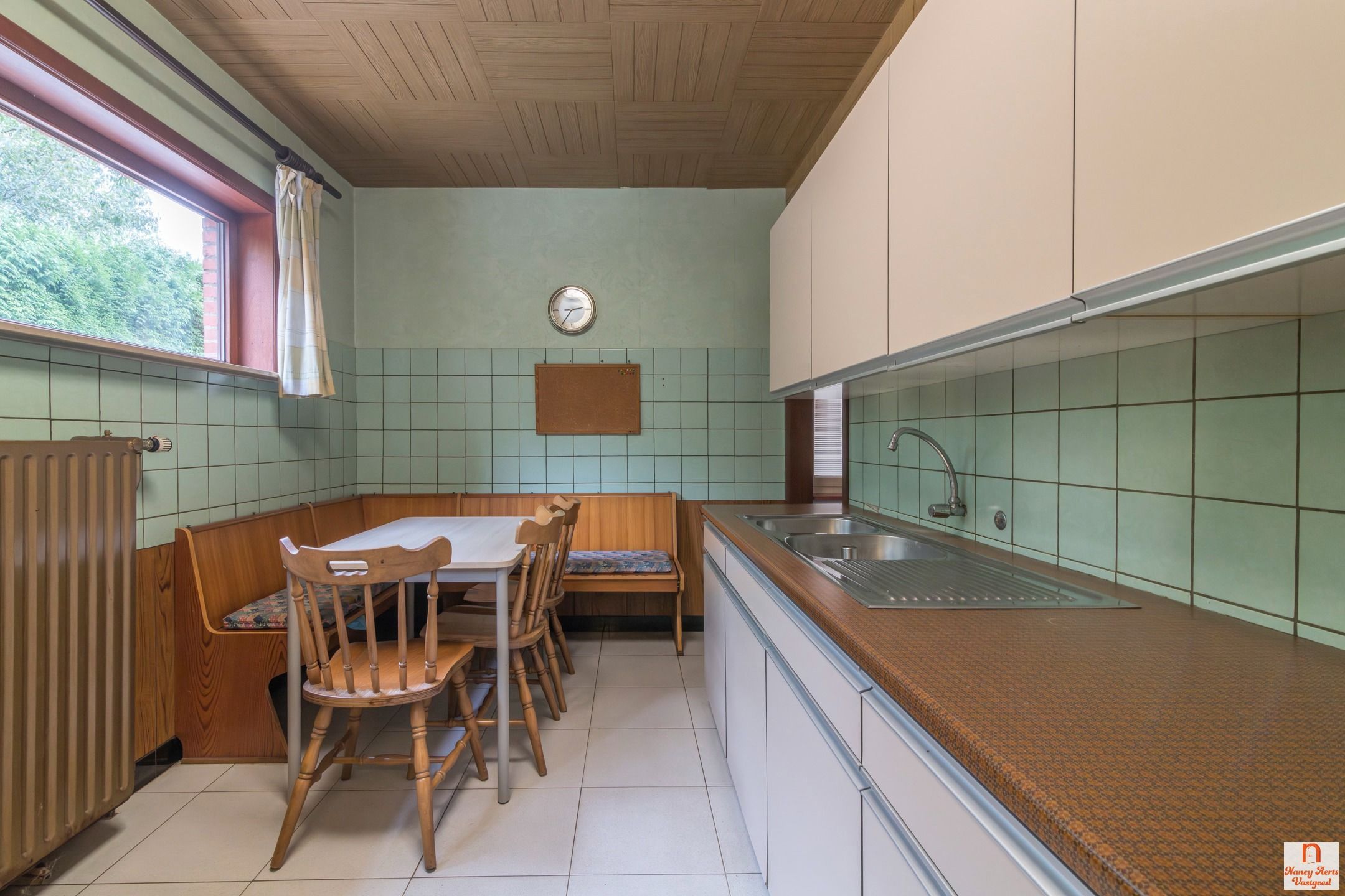 Ruime woning met 4 slaapkamers en uitbreidingsmogelijkheden foto 12