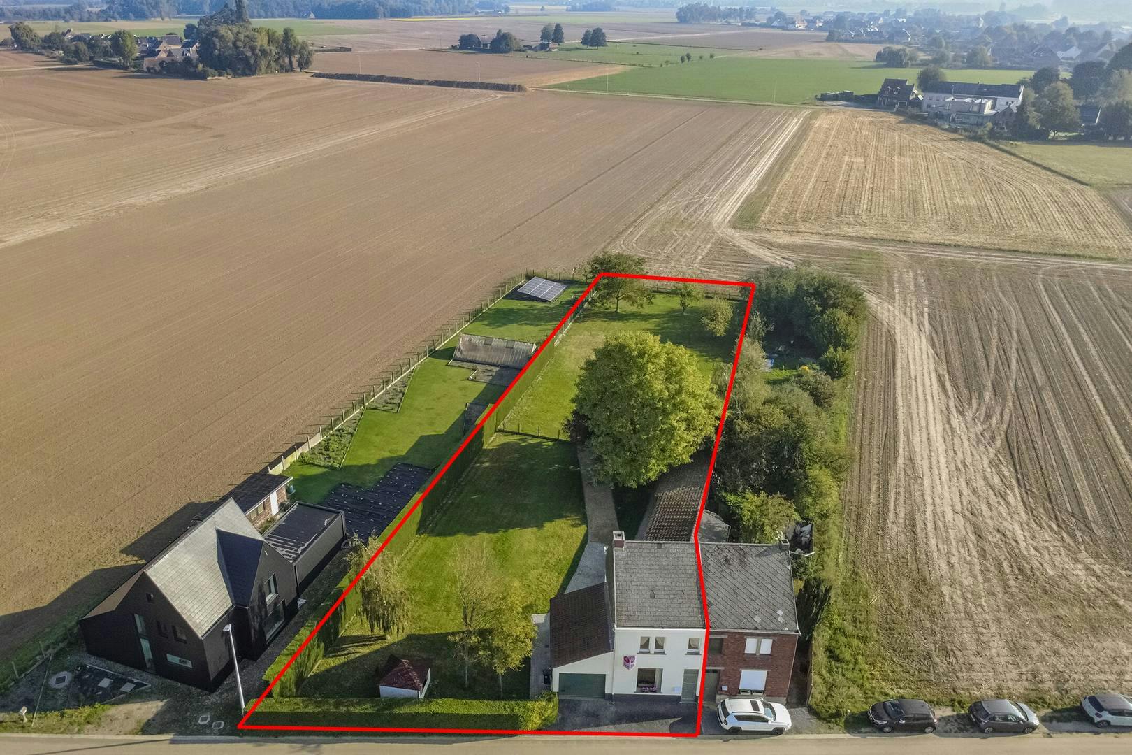 Hoofdfoto van de publicatie: Halfopen huis omringd door groen te koop in Oudenaarde