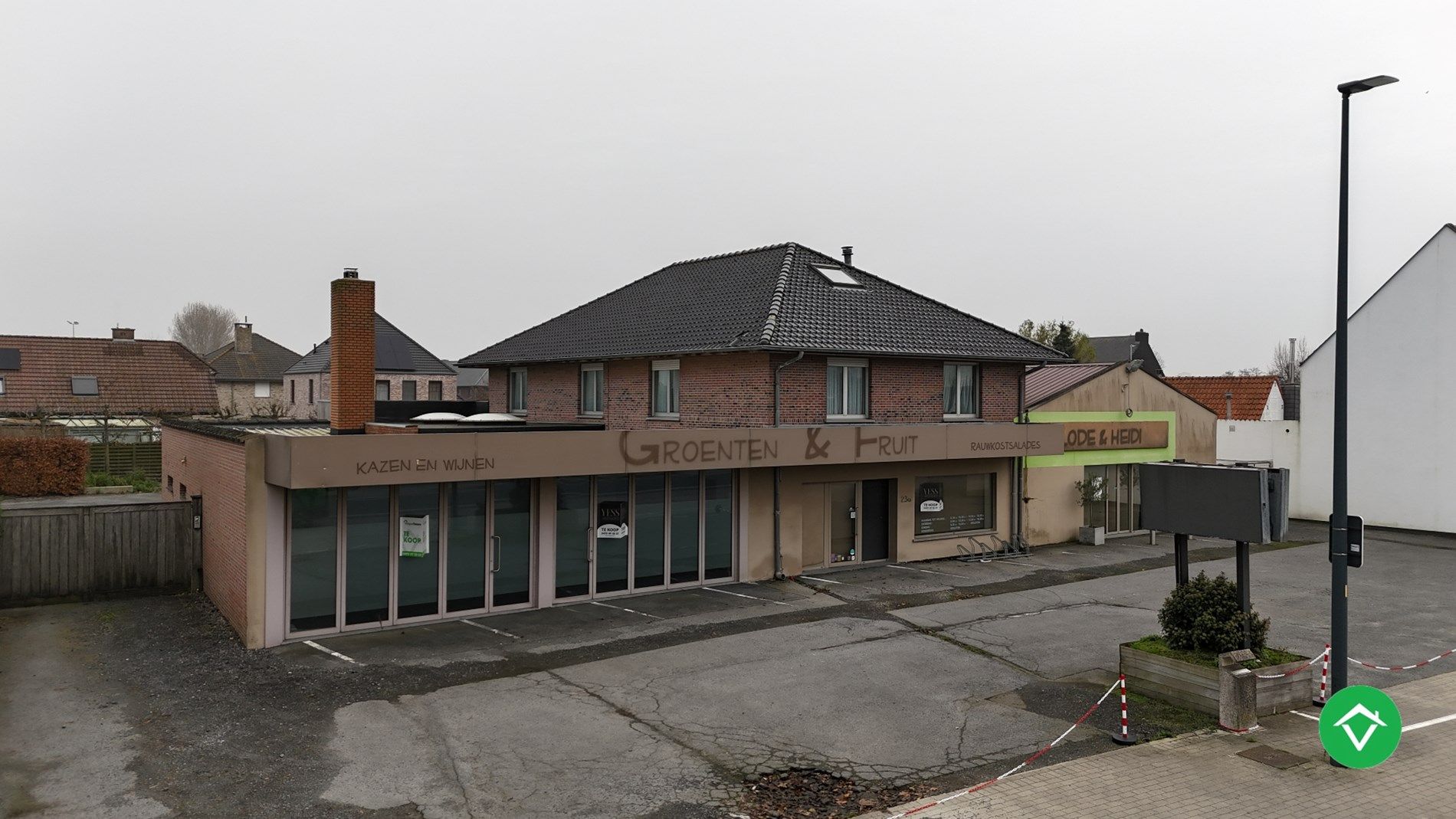 Ruim handelspand met loods en woning te Oudenburg foto 3