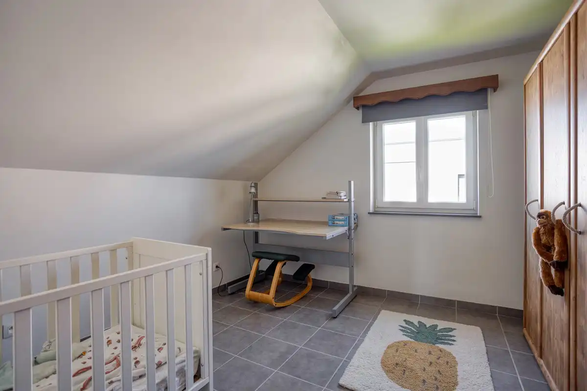 Instapklare woning met drie slaapkamers in een doodlopende straat foto 11