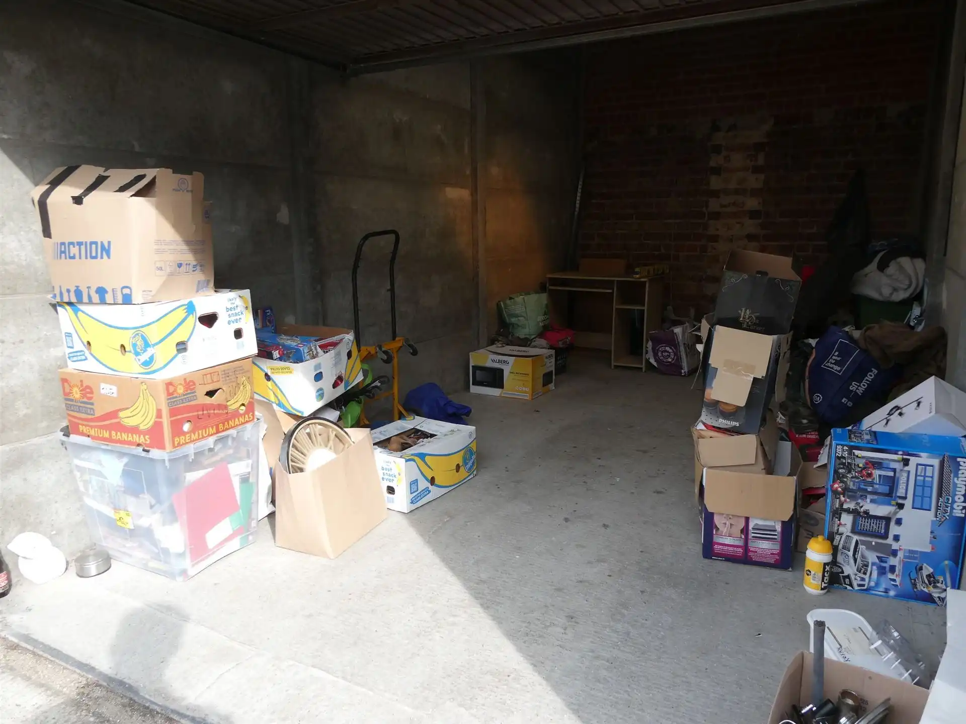 AFGESLOTEN GARAGE / VLAKBIJ CENTRUM foto 5