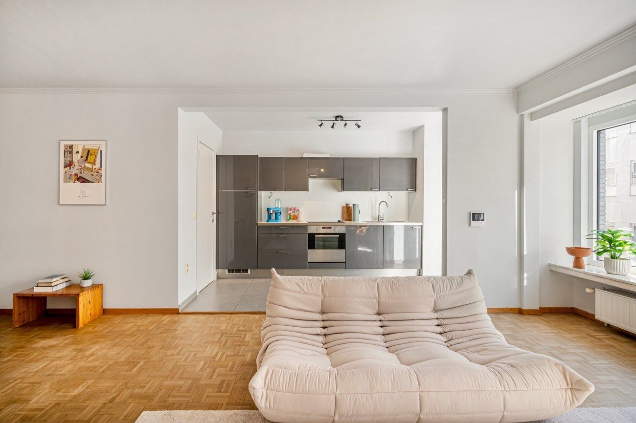 Instapklaar 2-slaapkamer appartement op toplocatie foto 7