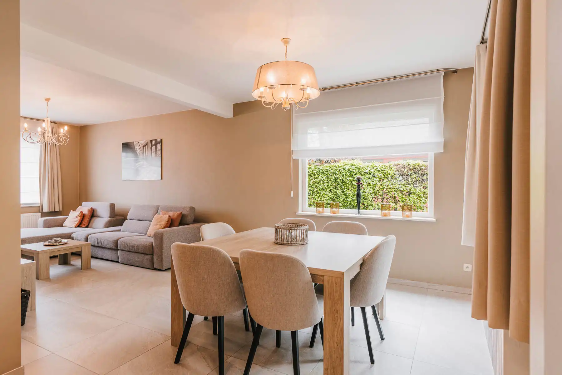 Gerenoveerde, instapklare woning op mooi perceel van 5are foto 8