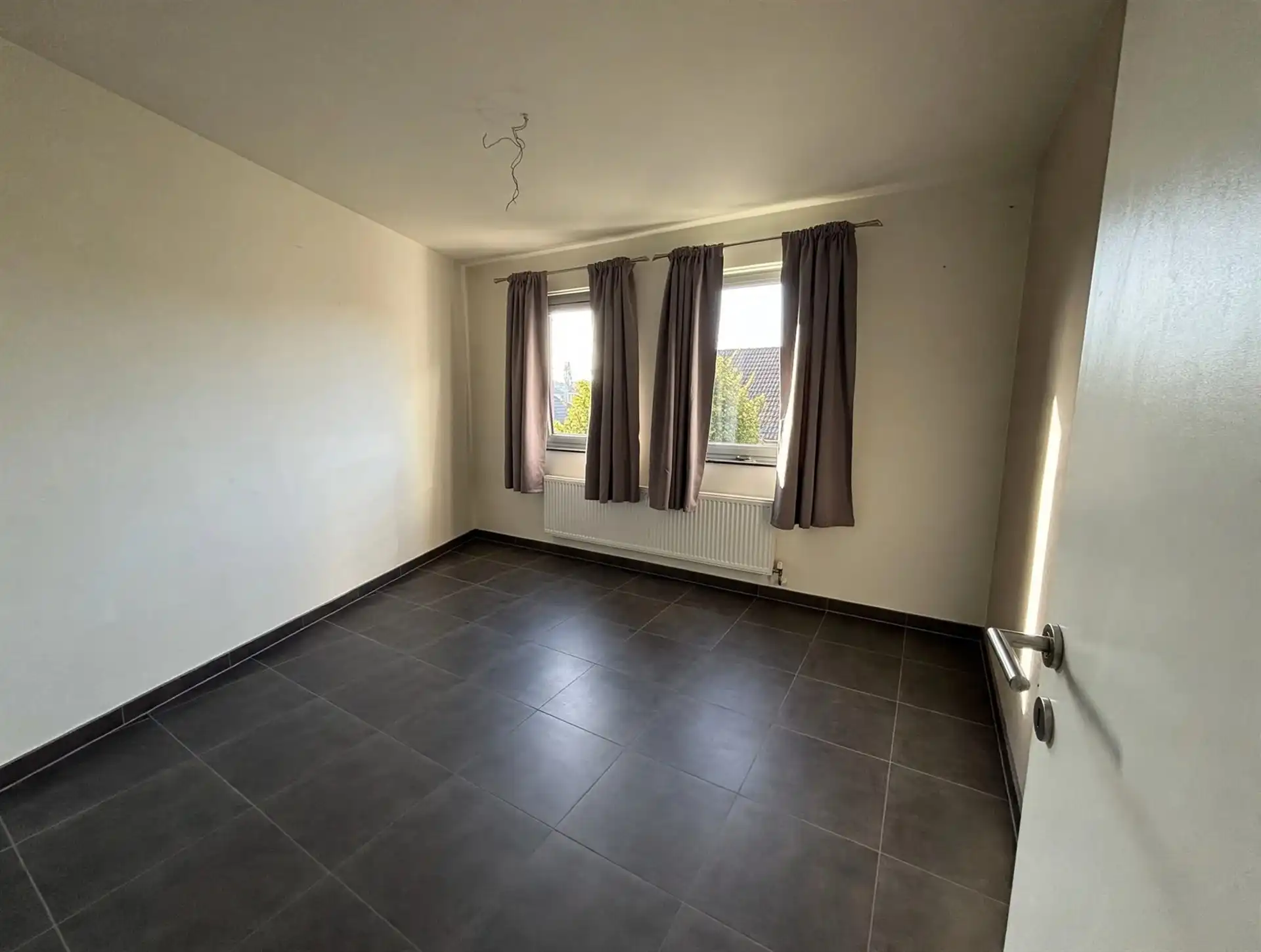 Ruim appartement met twee slaapkamers en twee terrassen foto 5