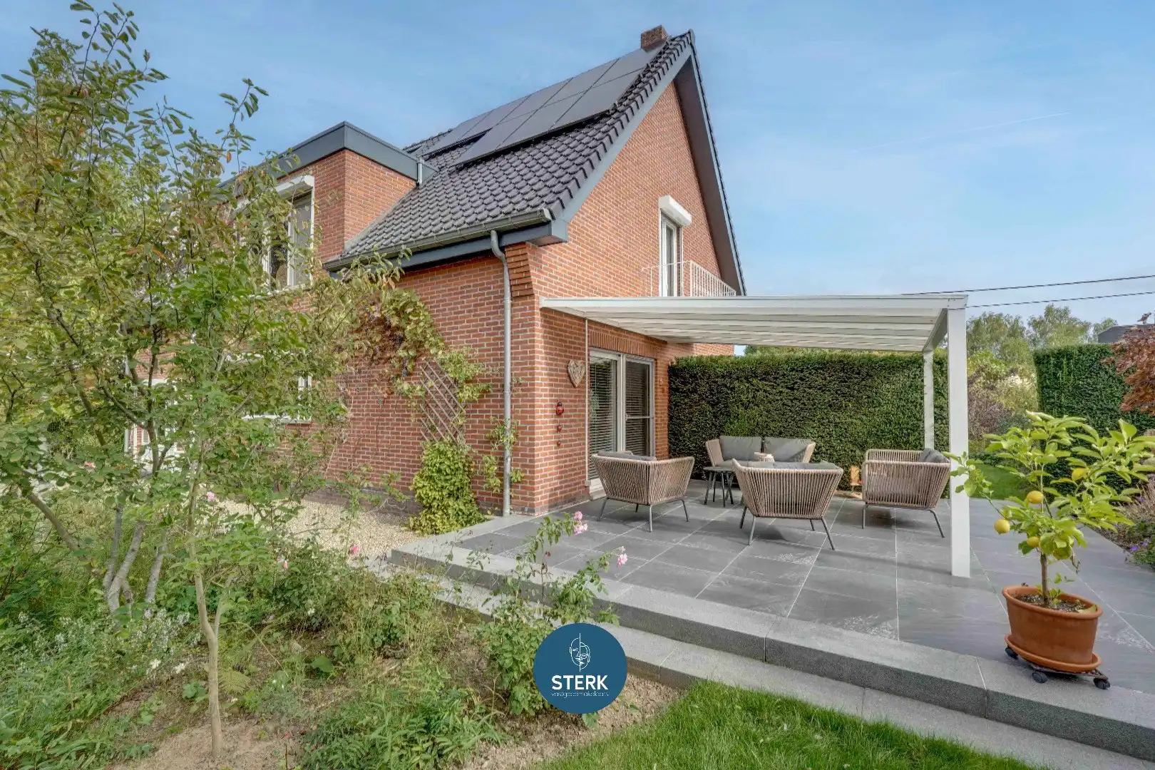 INSTAPKLARE VILLA MET EPC B OP ROYAAL PERCEEL VAN 12A 50CA NABIJ MAASTRICHT !  foto 25