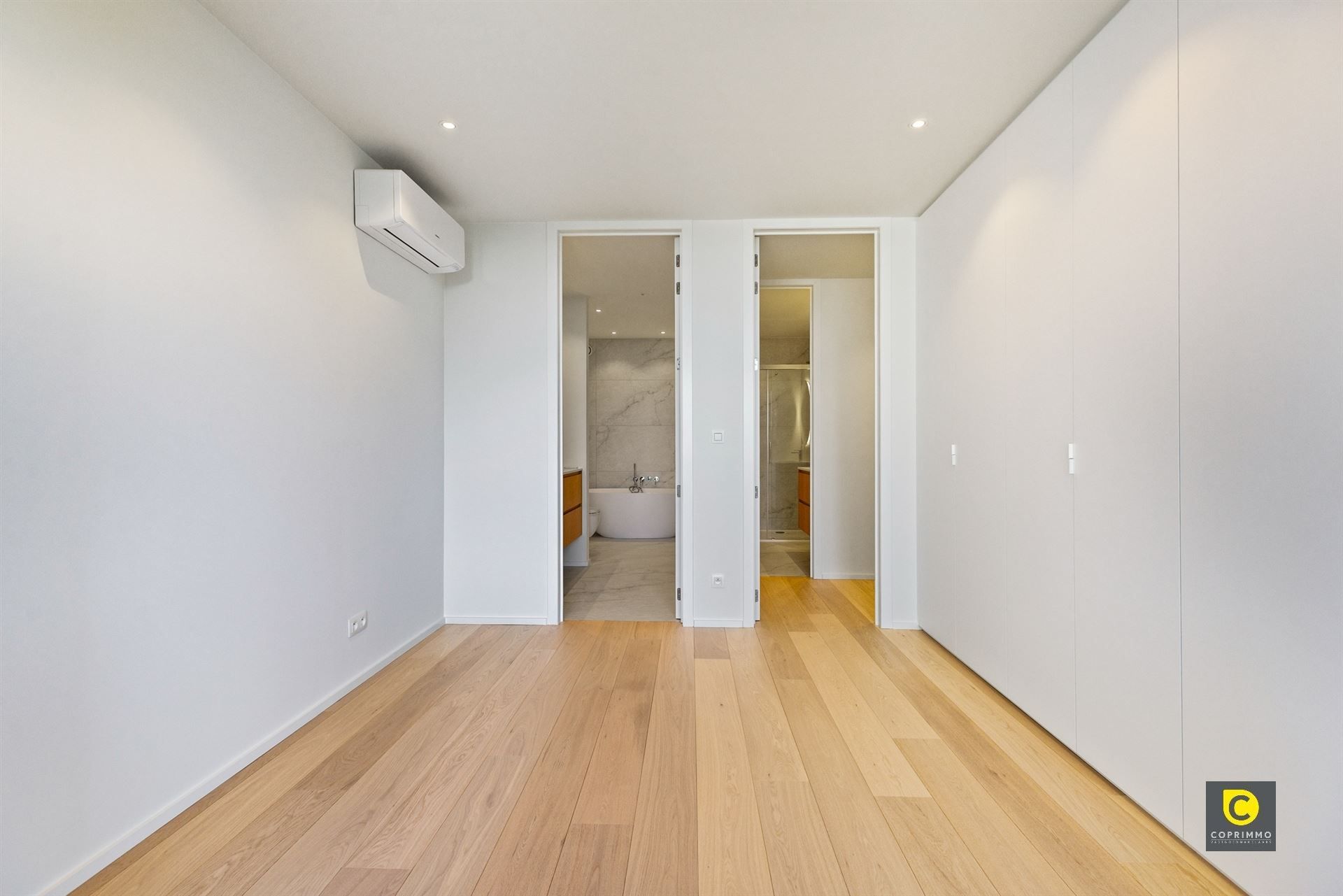 Prachtig gerenoveerd 2 SLPK APP met airco! foto 8