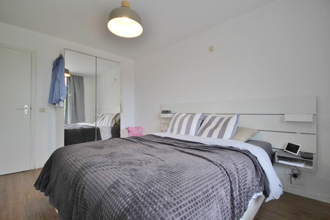 Gunstig gelegen appartement met 2 slaapkamers en garage foto 4