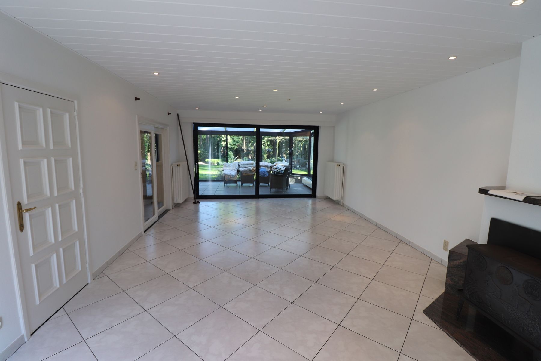 Charmante villa met 5 slaapkamers op een perceel van 1.785m² - Gelegen in een rustige en kindvriendelijke verkaveling. foto 4