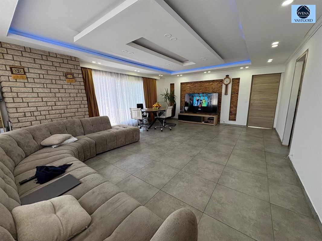 WONING MET HANDELSRUIMTE EN 3 SLAAPKAMERS foto 19