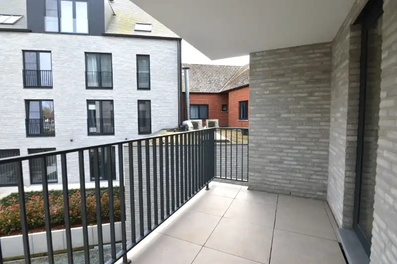 Appartement met 3 slaapkamers, terras en autostaanplaats te Boortmeerbeek. foto 15