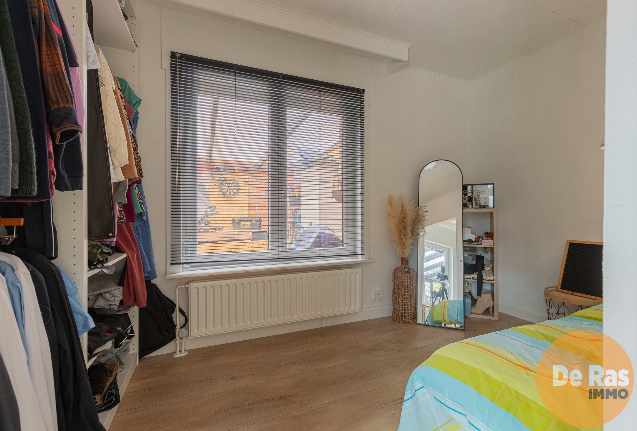 MEERBEKE - Charmante, rustig gelegen vernieuwde woning foto 10